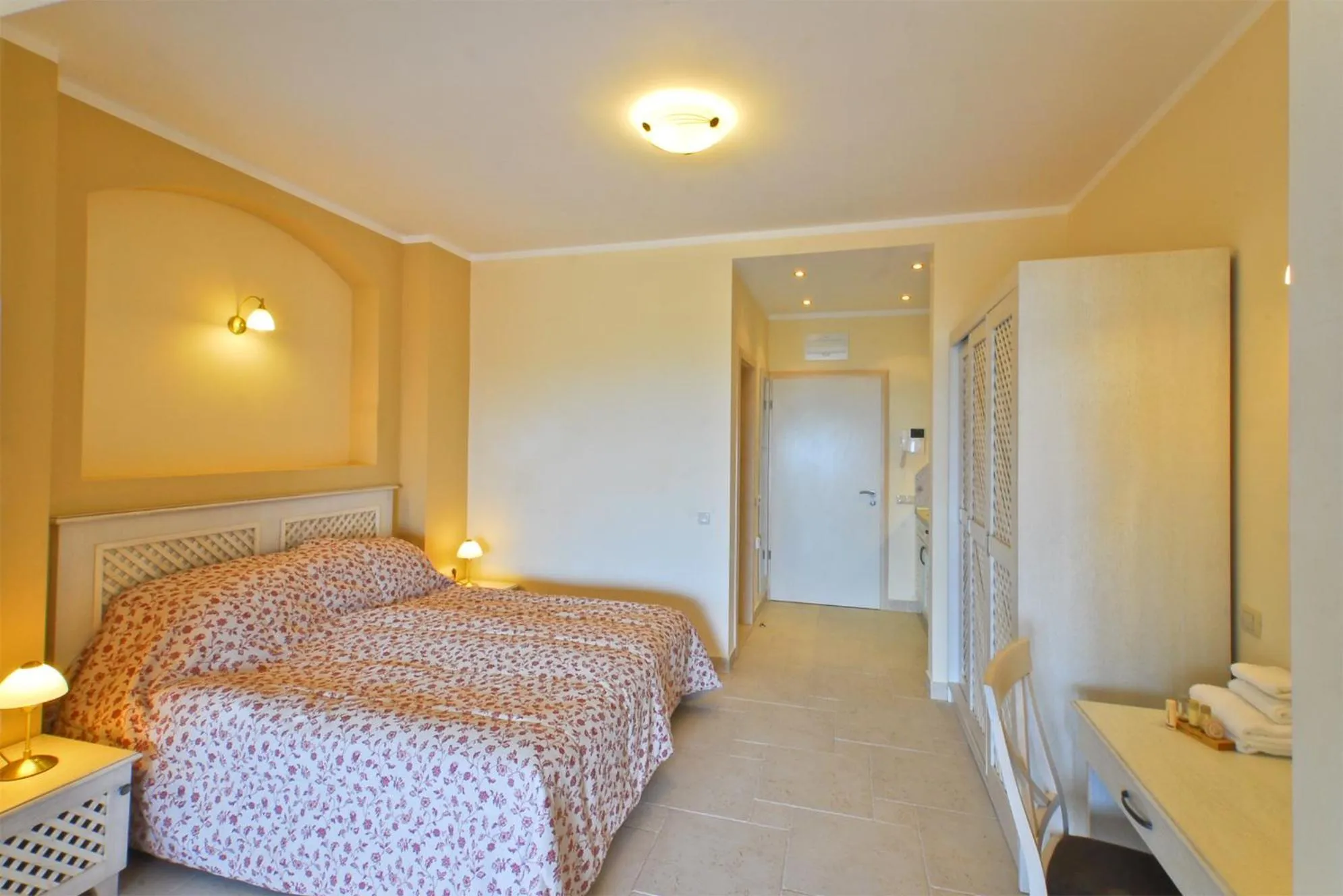 Bedroom, Bed in Club Residence at BlackSeaRama Golf