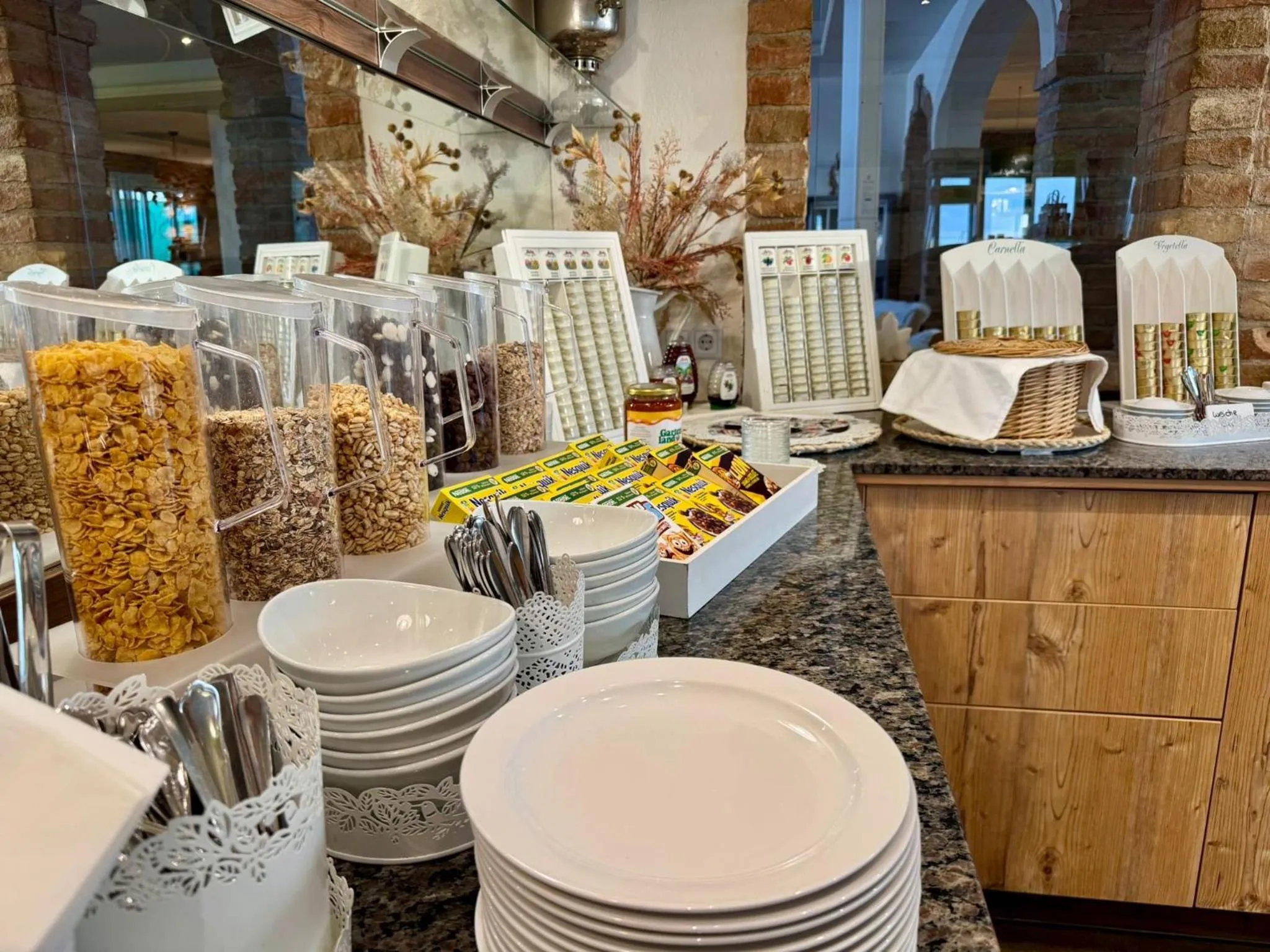 Breakfast in Hotel Restaurant FIDI