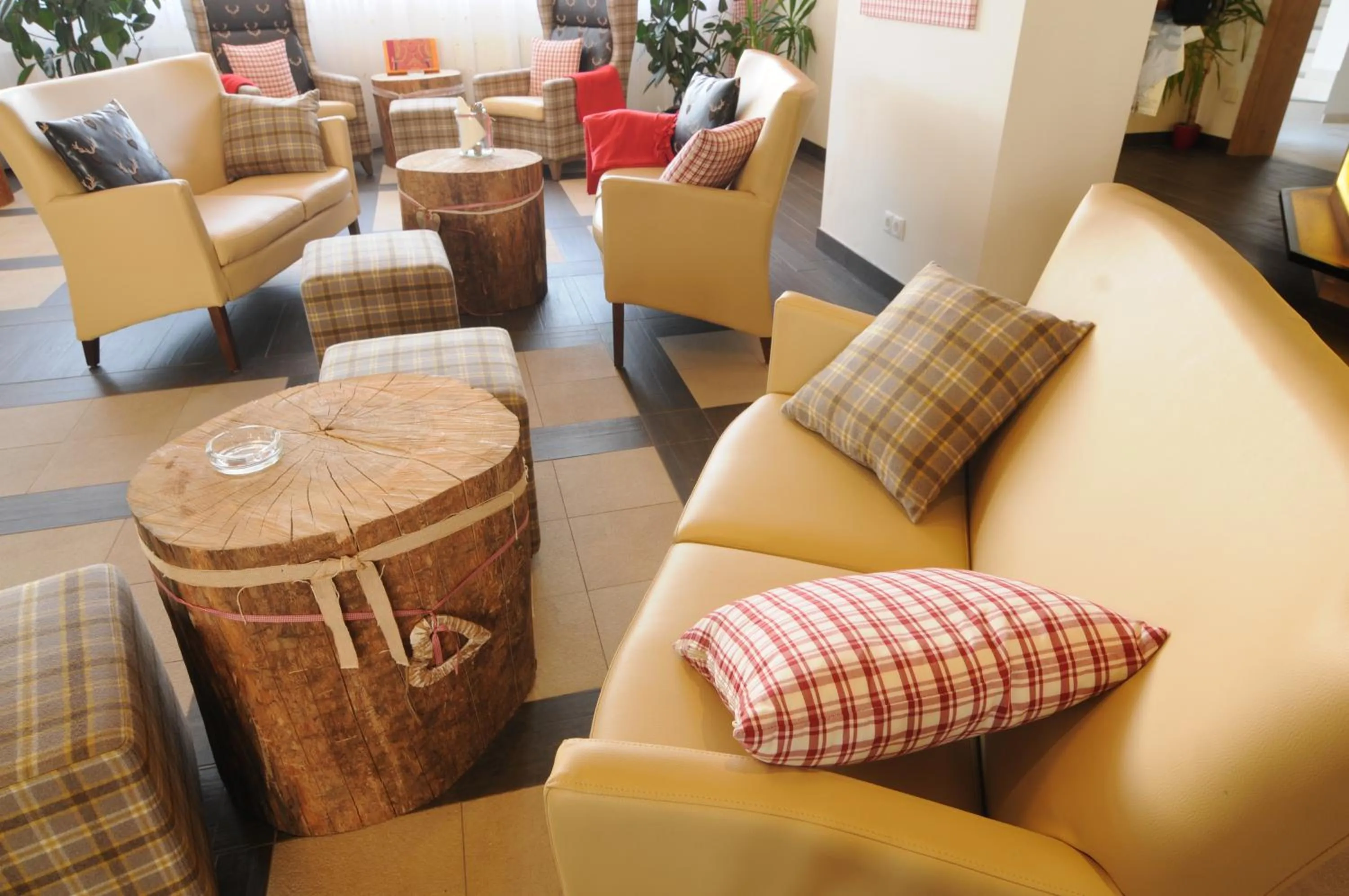 Lobby or reception in Hotel Restaurant FIDI