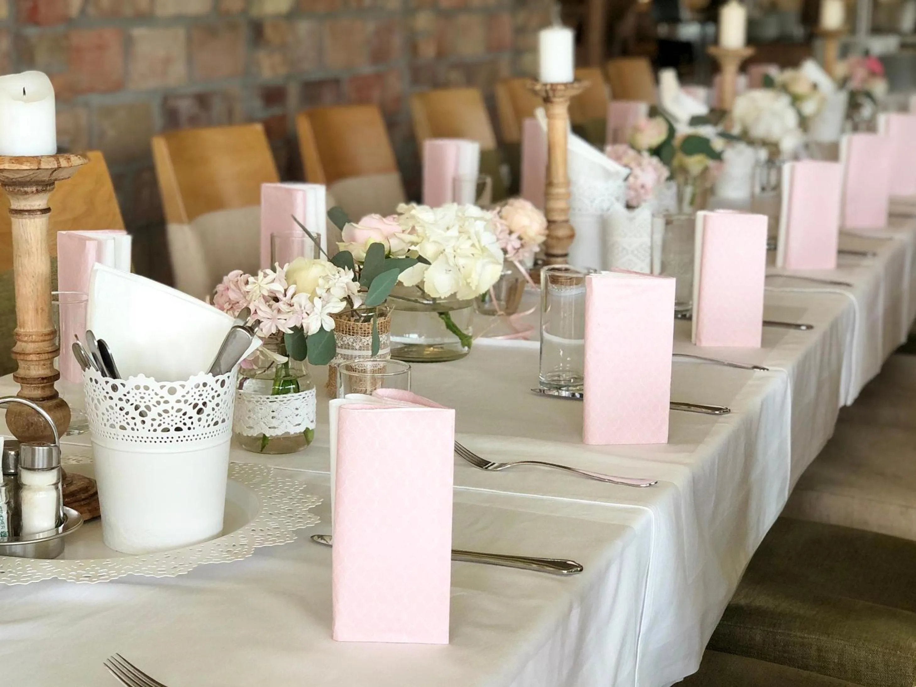 Restaurant/places to eat in Hotel Restaurant FIDI