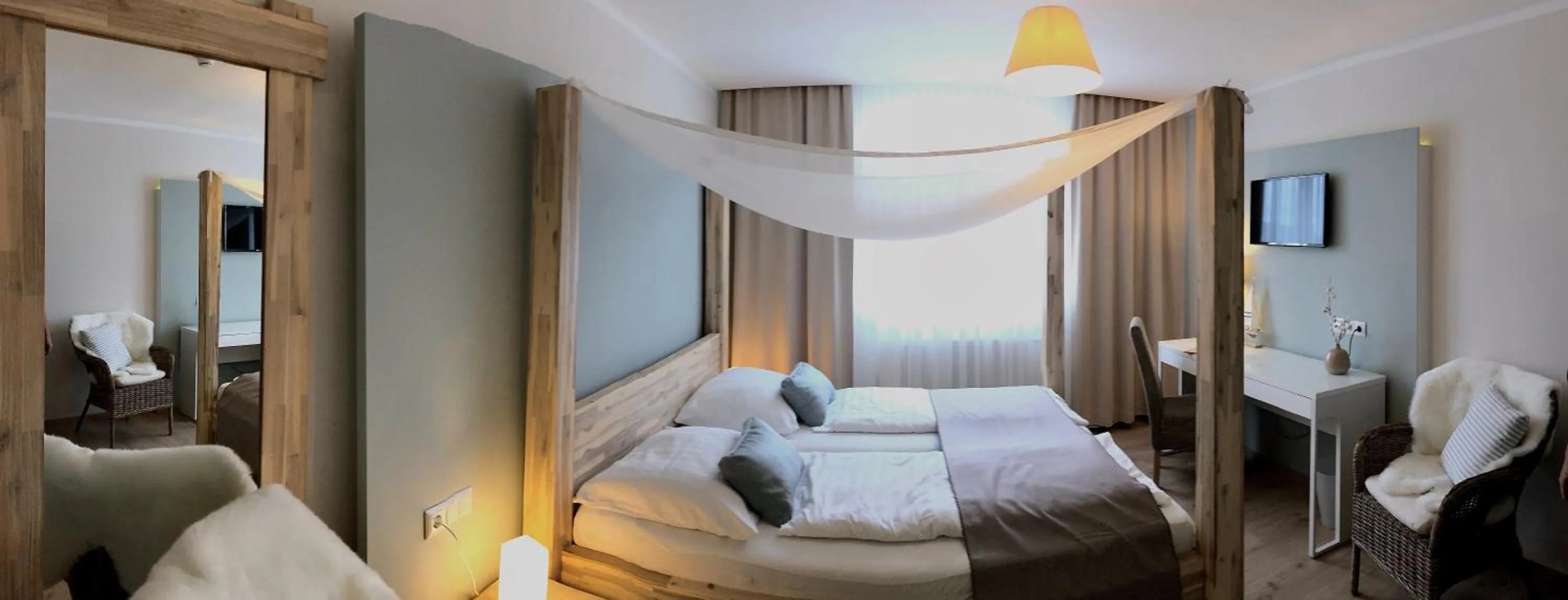 Photo of the whole room, Bed in Hotel Restaurant FIDI