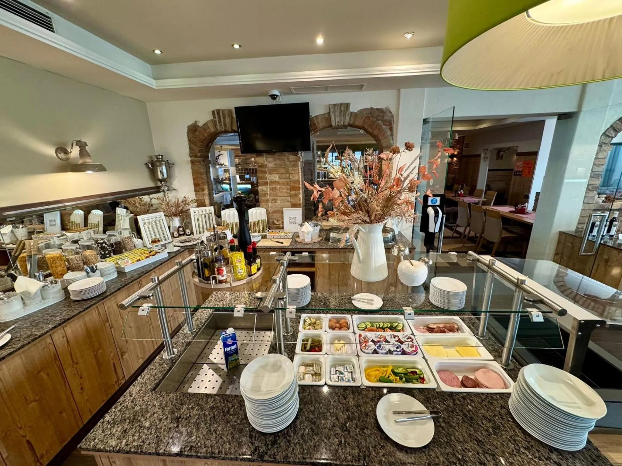 Breakfast in Hotel Restaurant FIDI