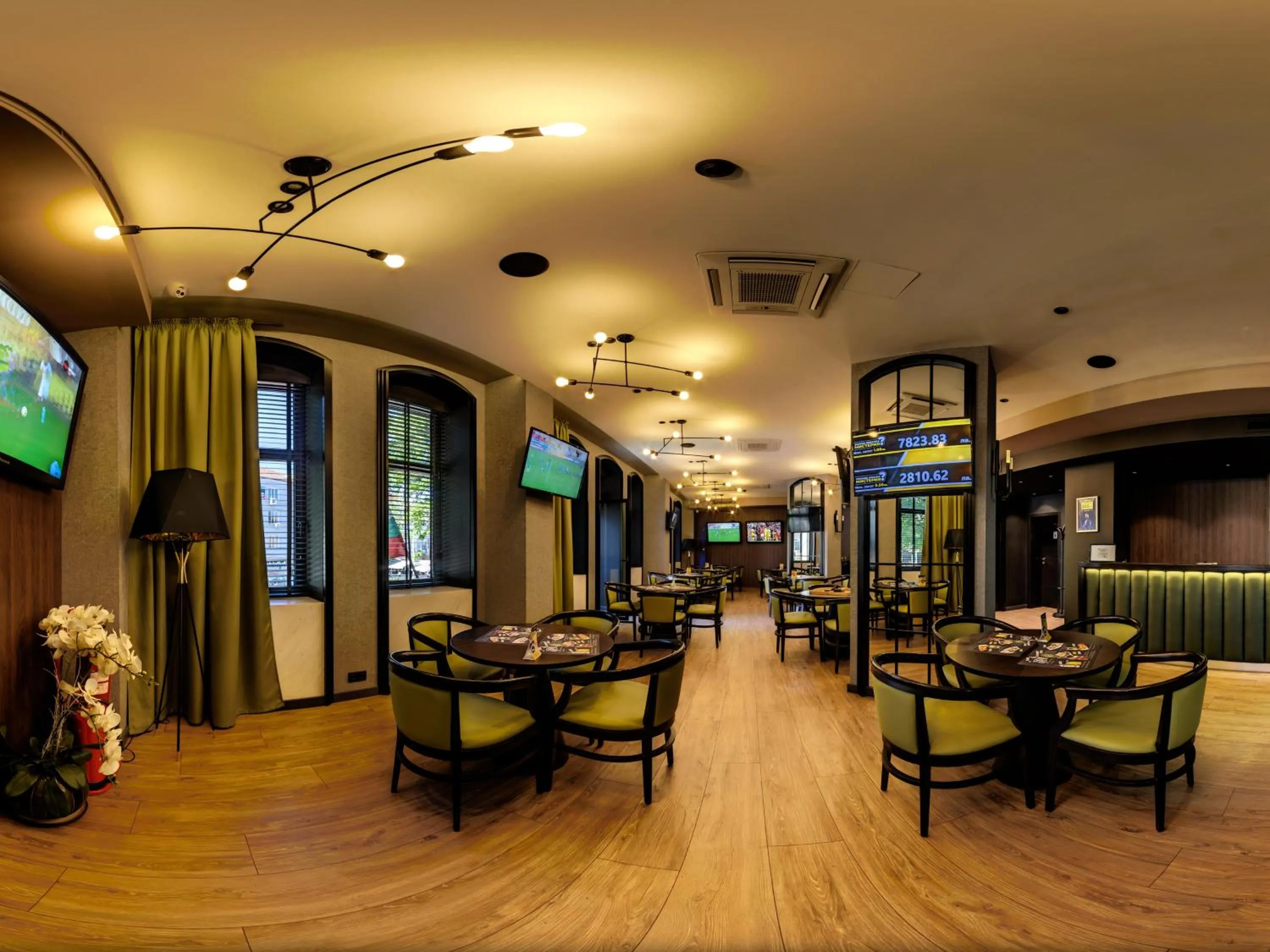 Restaurant/places to eat in Efbet Hotel