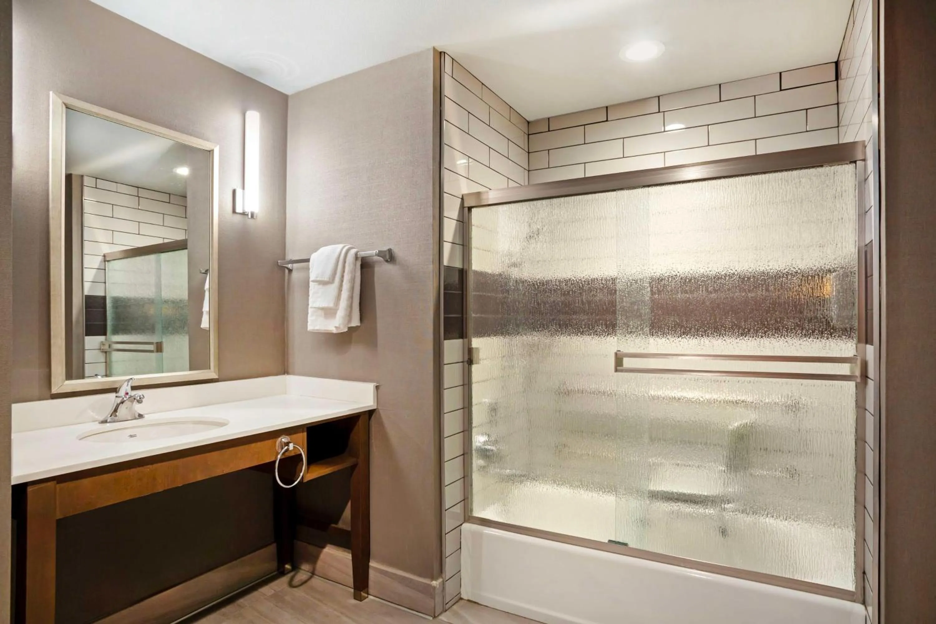 Bathroom in Best Western Plus Coalinga Inn