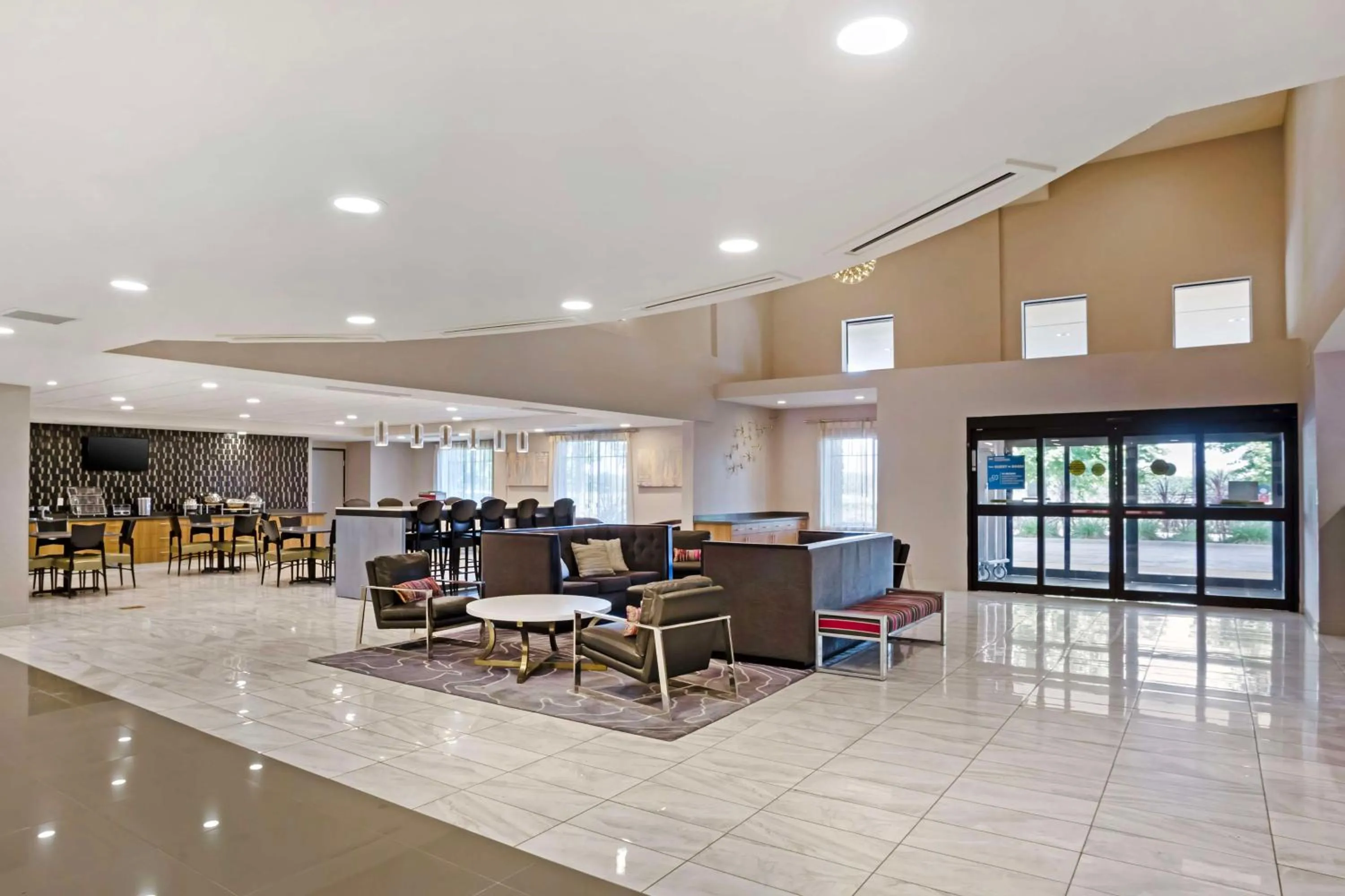 Lobby or reception in Best Western Plus Coalinga Inn