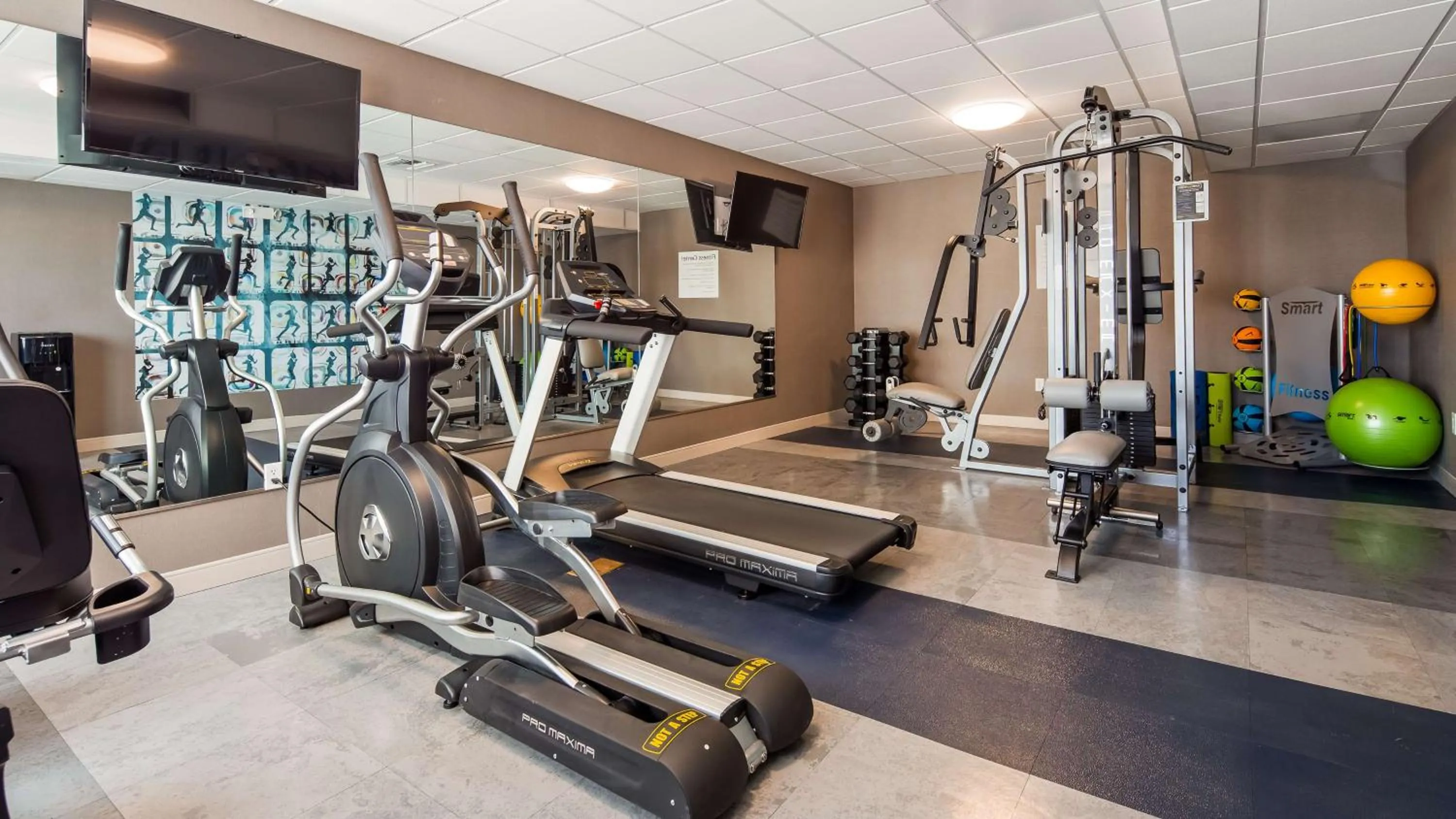 Fitness centre/facilities in Best Western Plus Coalinga Inn