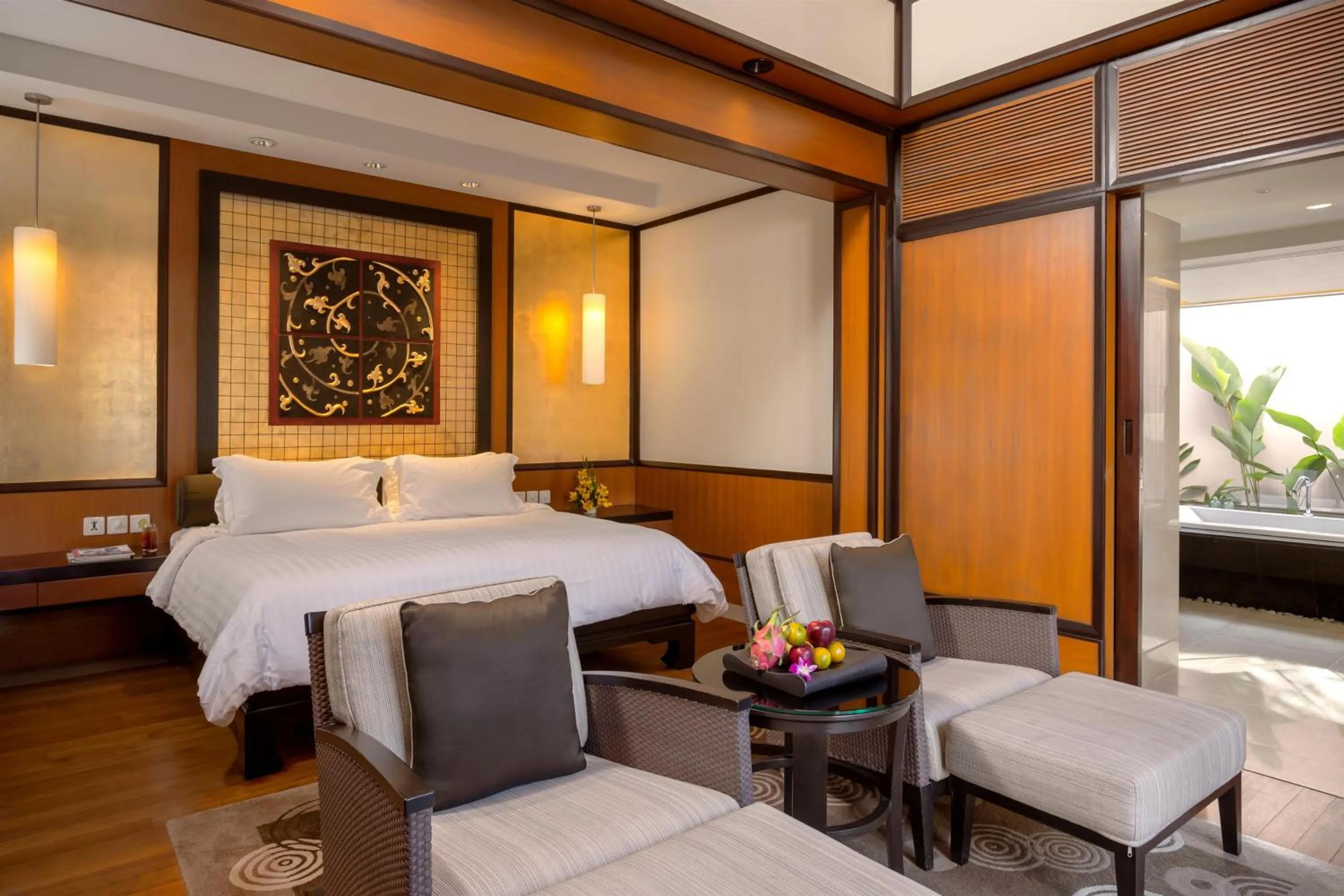 Bathroom, Bed in Banyan Tree Phuket