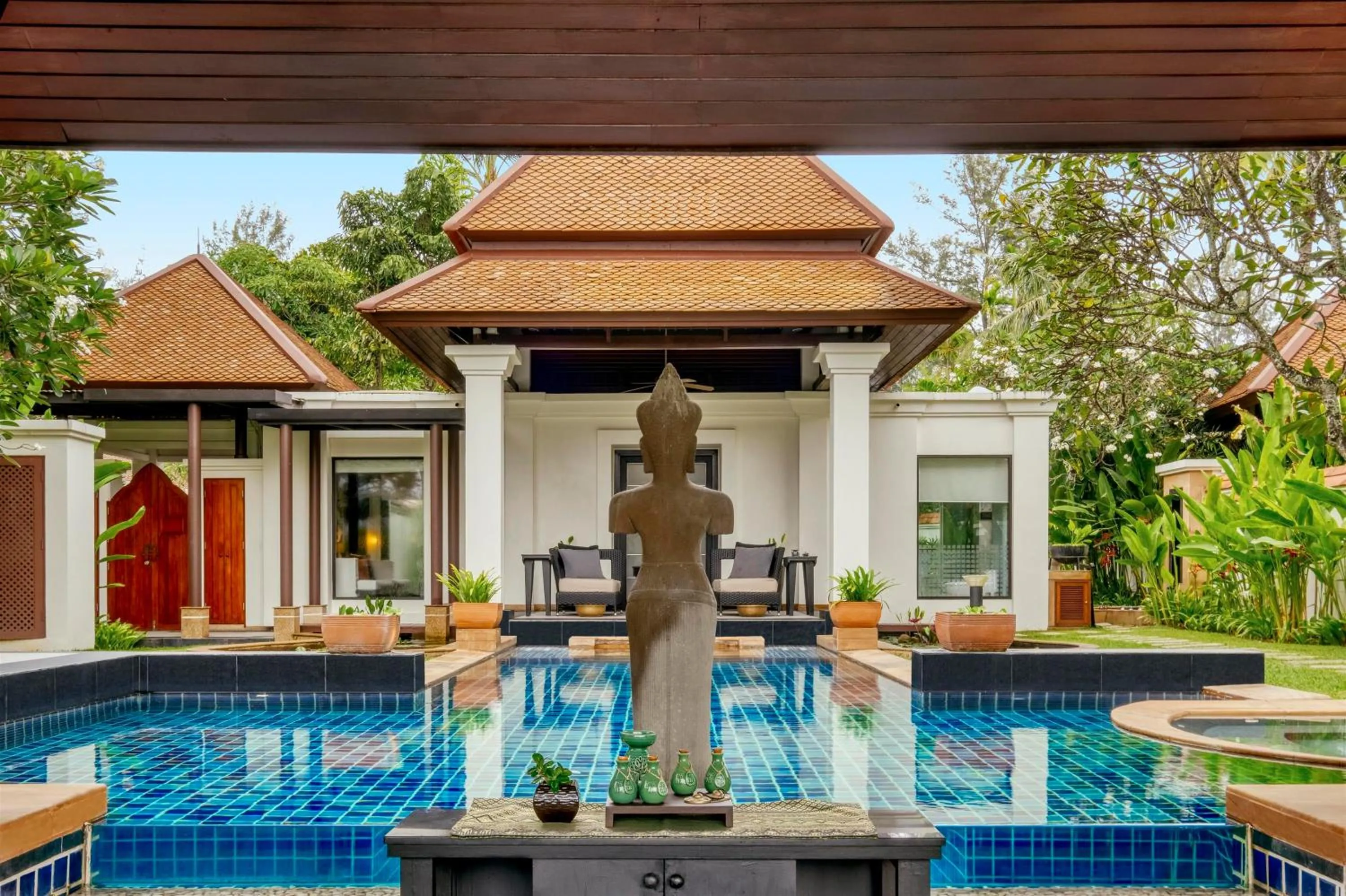 Swimming pool in Banyan Tree Phuket