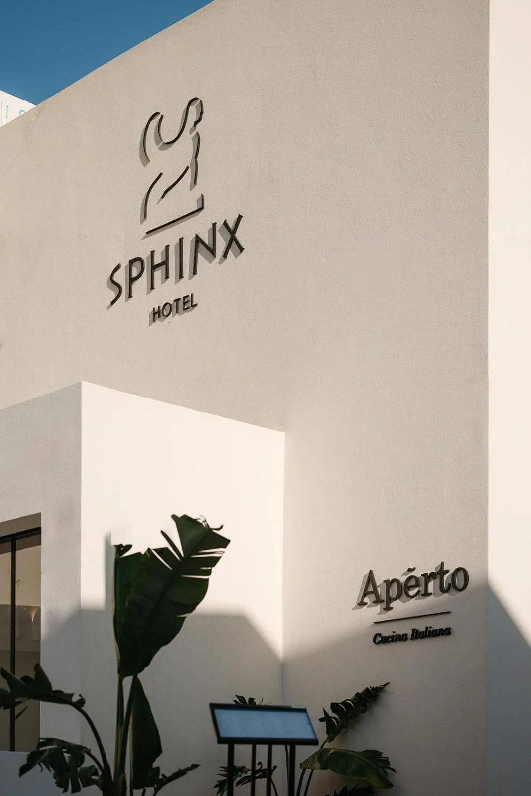 Restaurant/places to eat in Hotel Sphinx