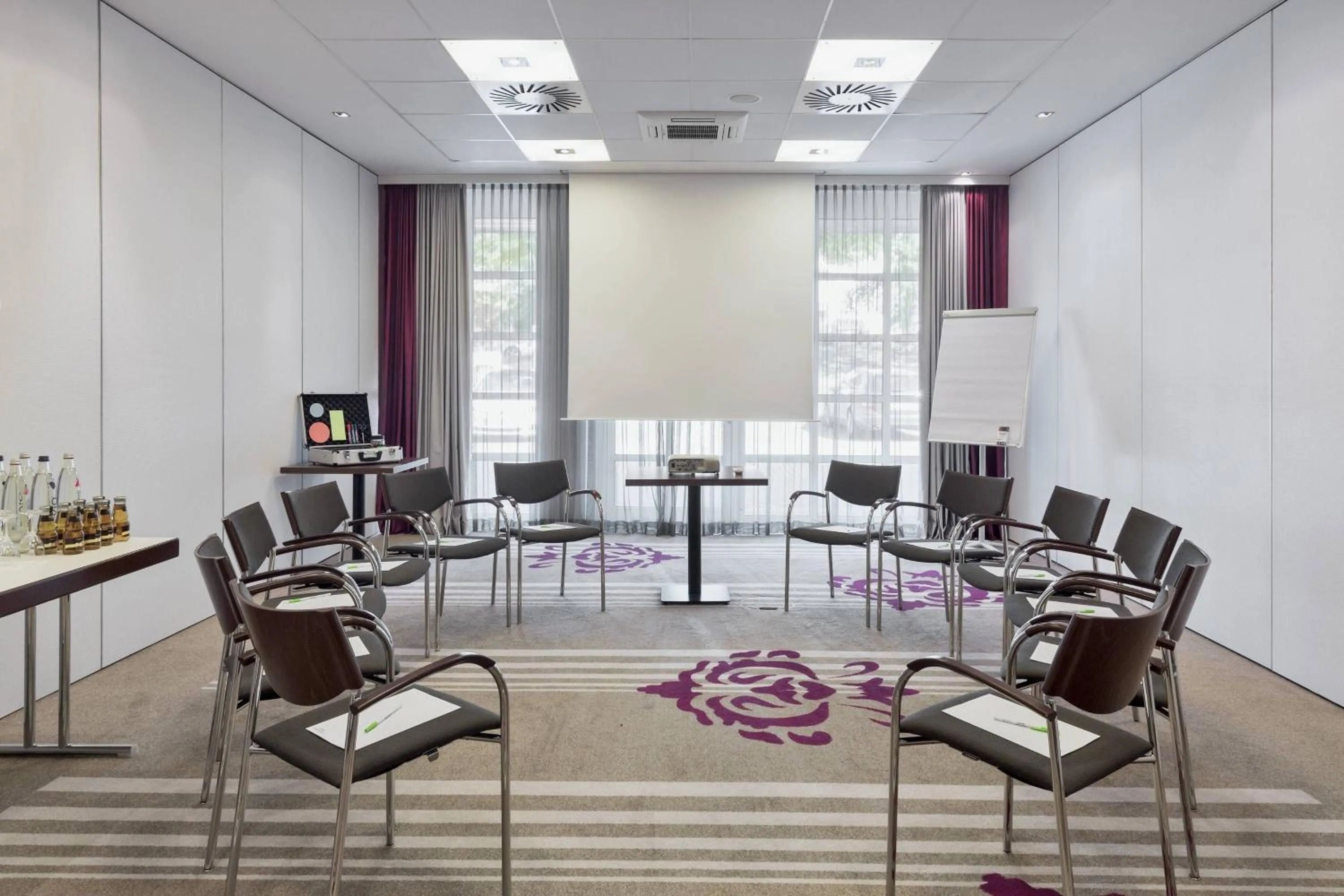 Meeting/conference room in Courtyard by Marriott Wiesbaden-Nordenstadt