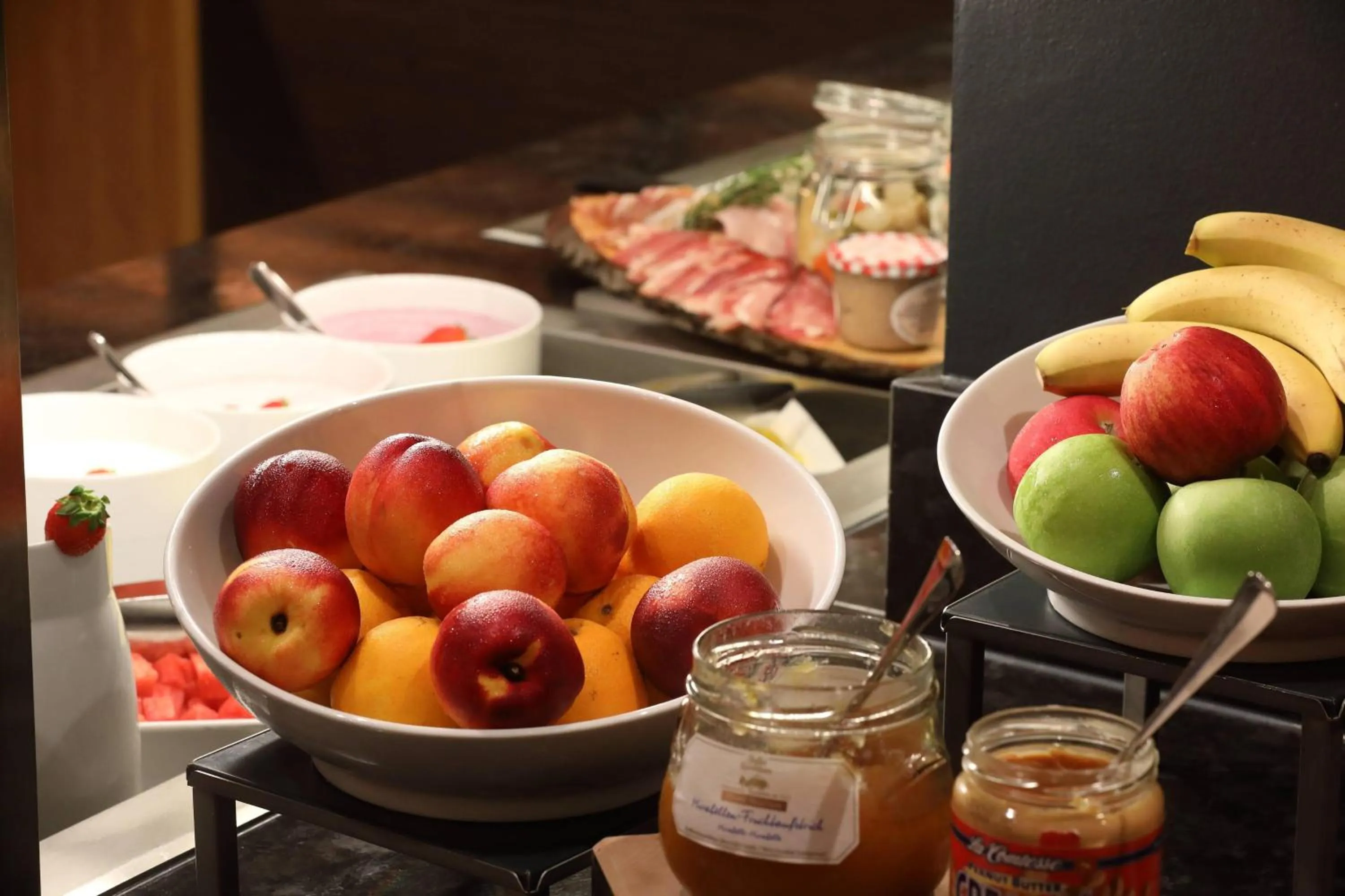 Breakfast in Courtyard by Marriott Wiesbaden-Nordenstadt