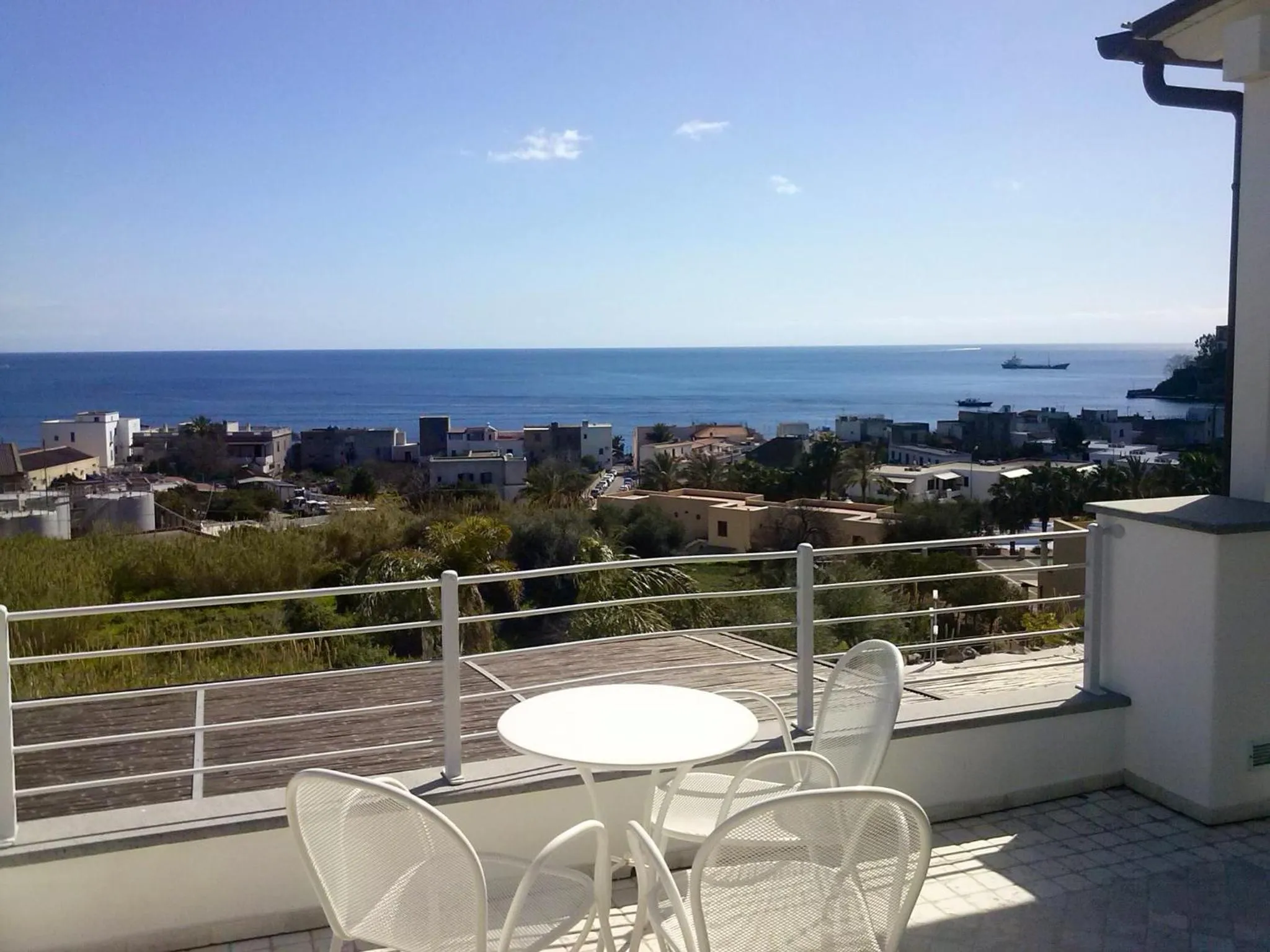 Balcony/Terrace in Hotel Mea - Aeolian Charme