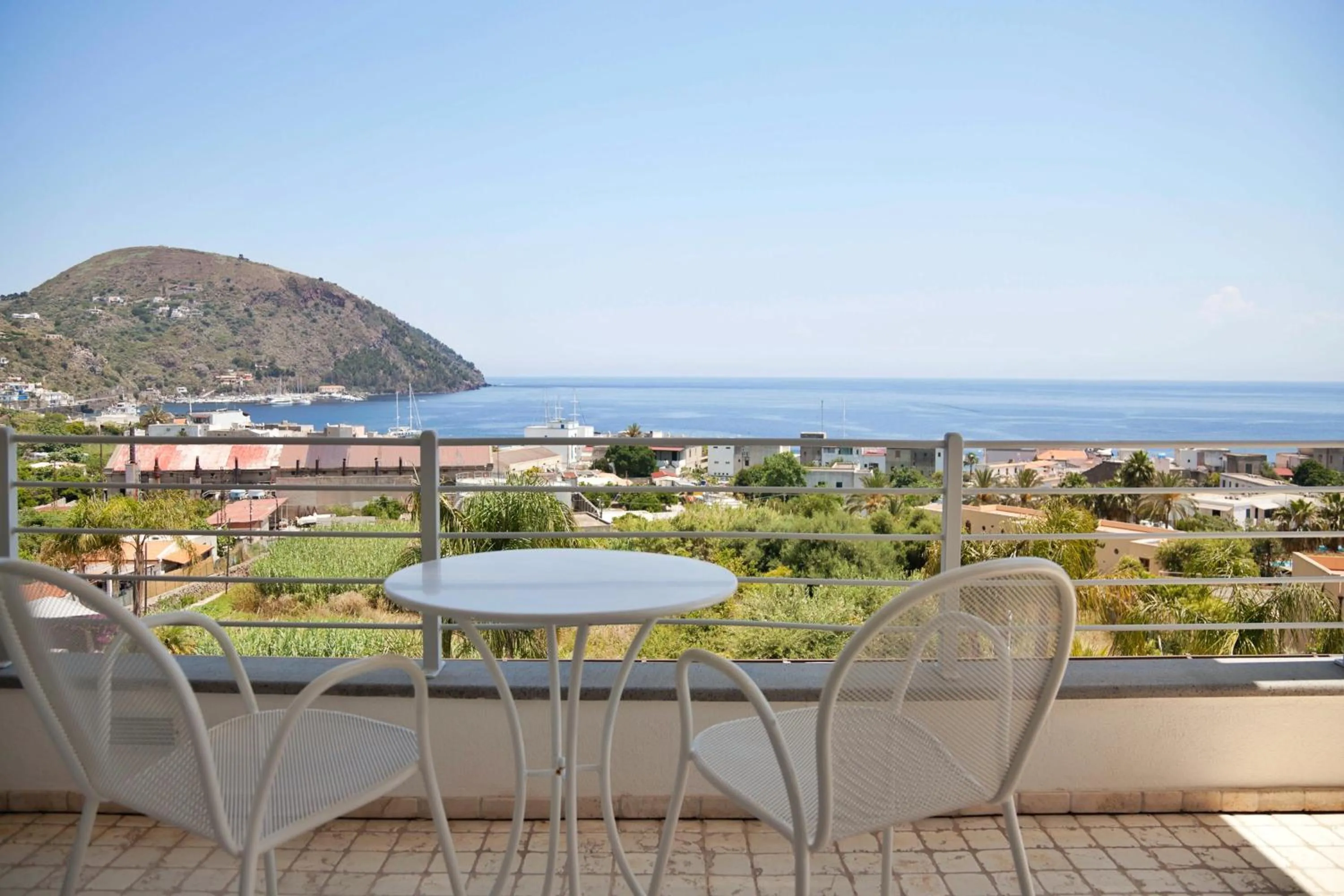 Day in Hotel Mea - Aeolian Charme