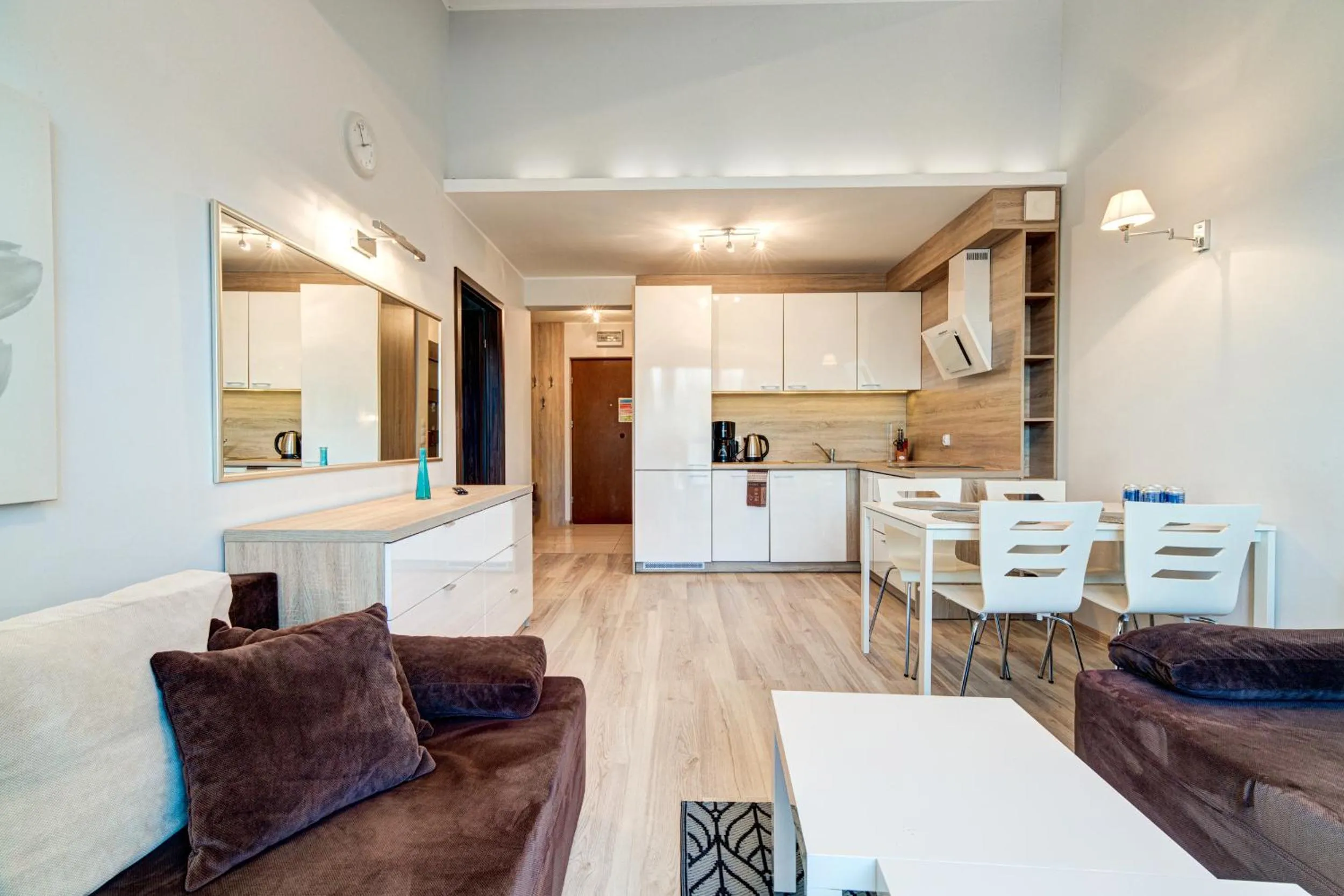 Kitchen or kitchenette in Apartamenty Zdrojowa