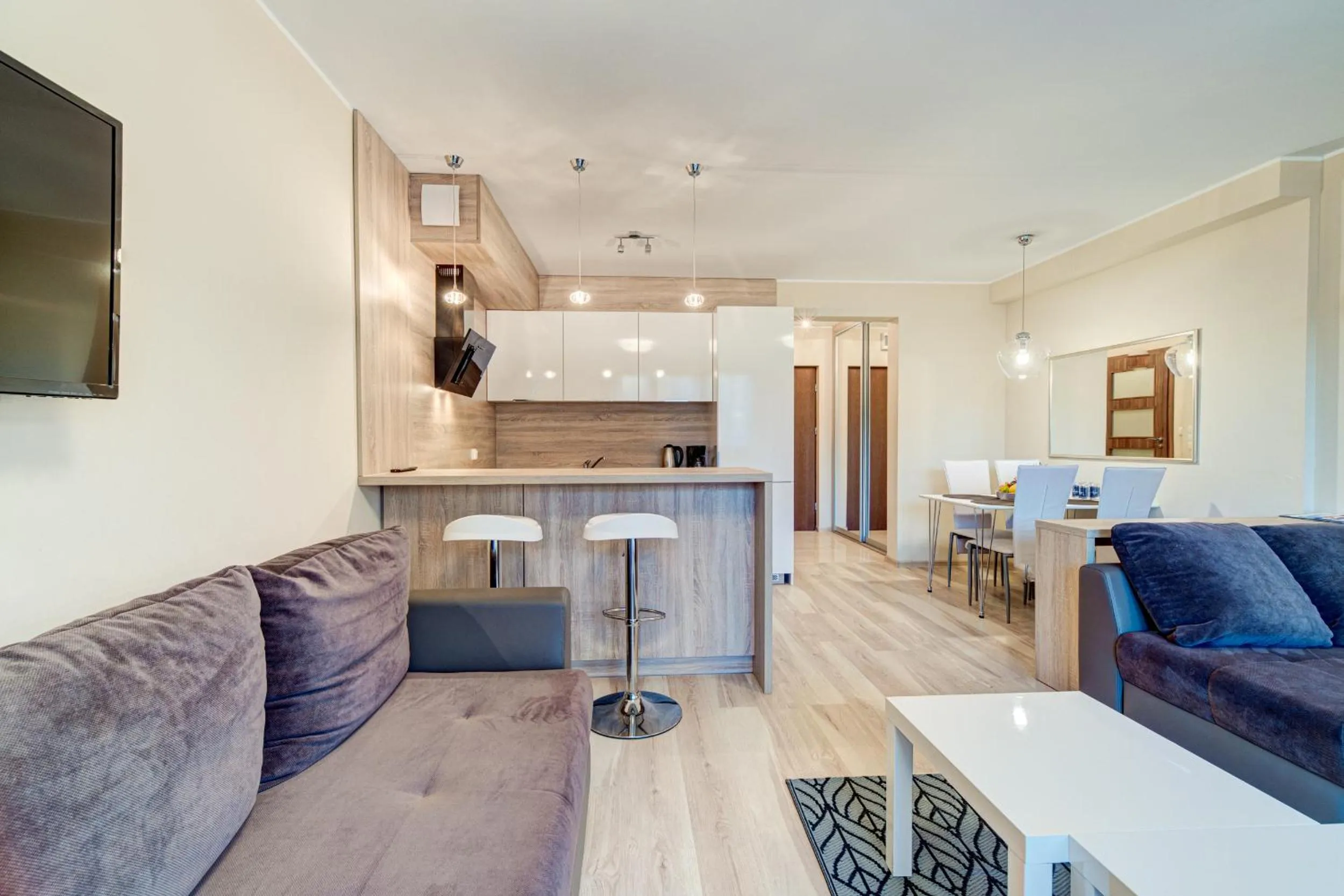 Restaurant/places to eat in Apartamenty Zdrojowa