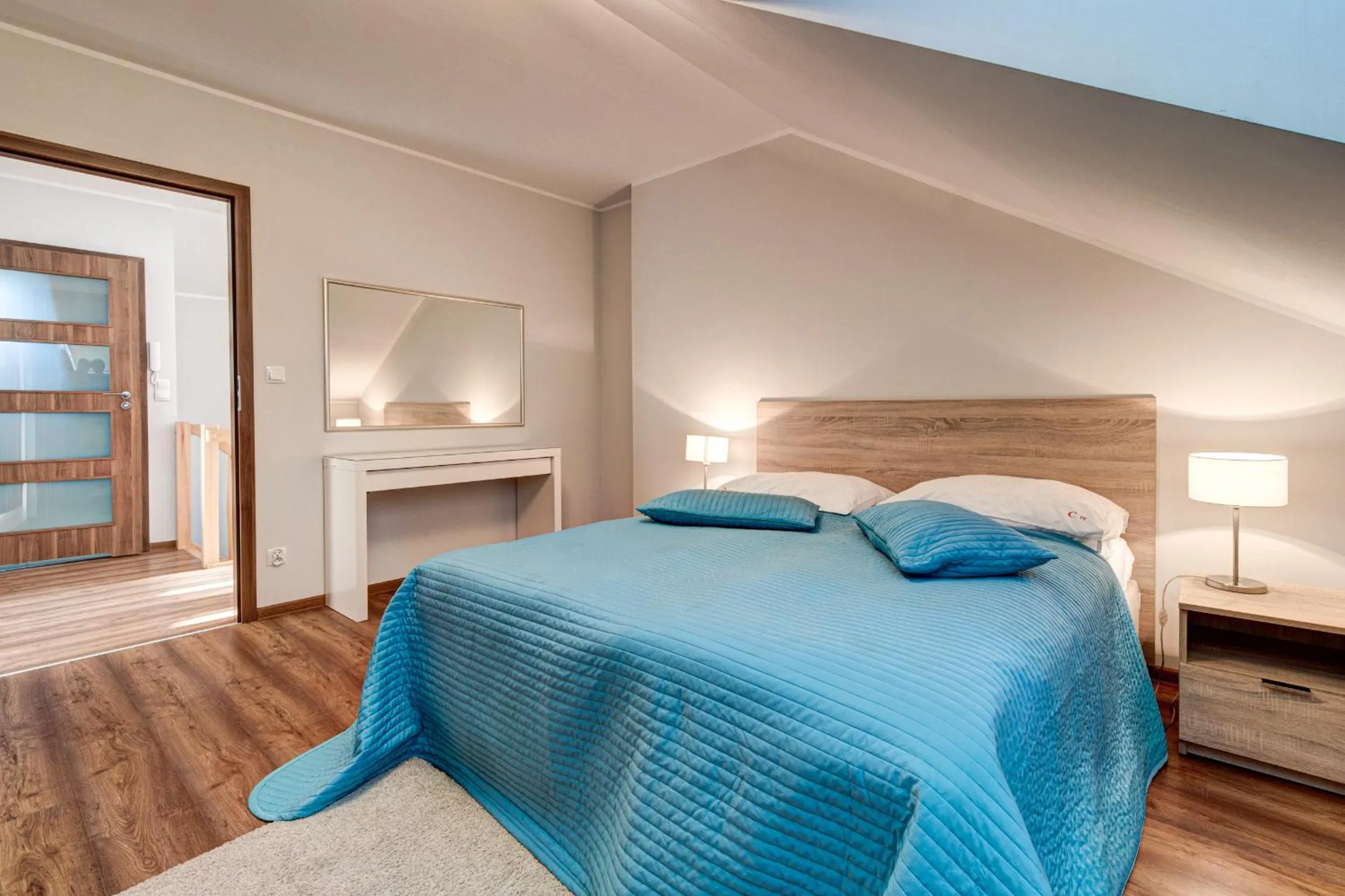 Restaurant/places to eat, Bed in Apartamenty Zdrojowa