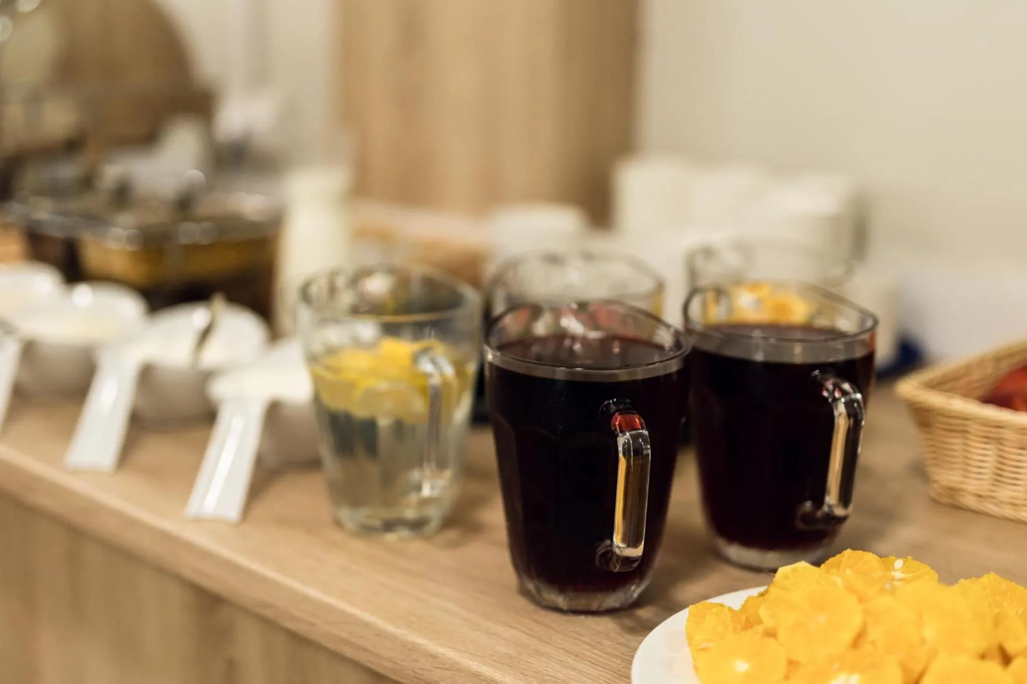 Restaurant/places to eat in Apartamenty Zdrojowa