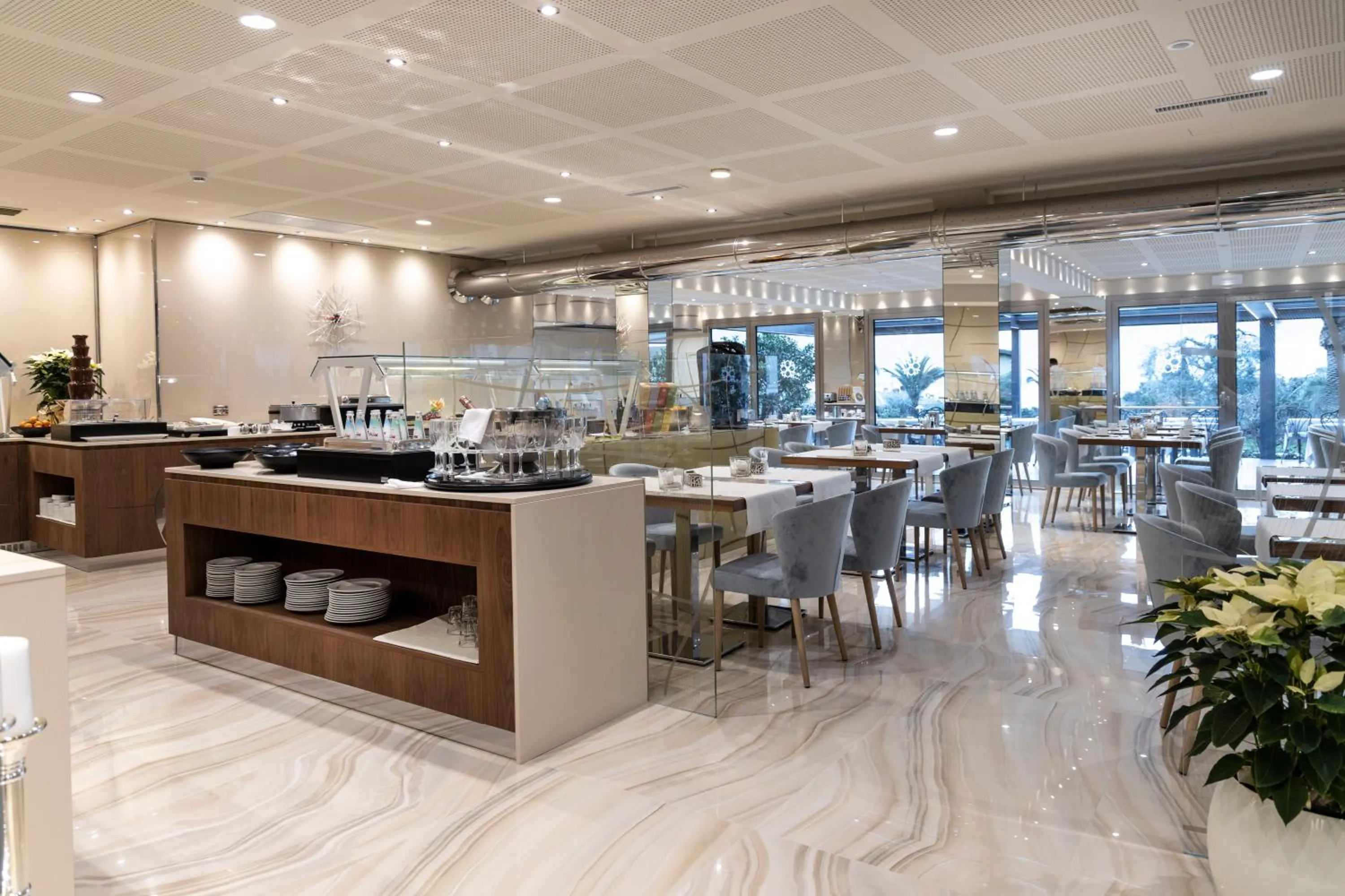 Food in Park Hotel Imperial