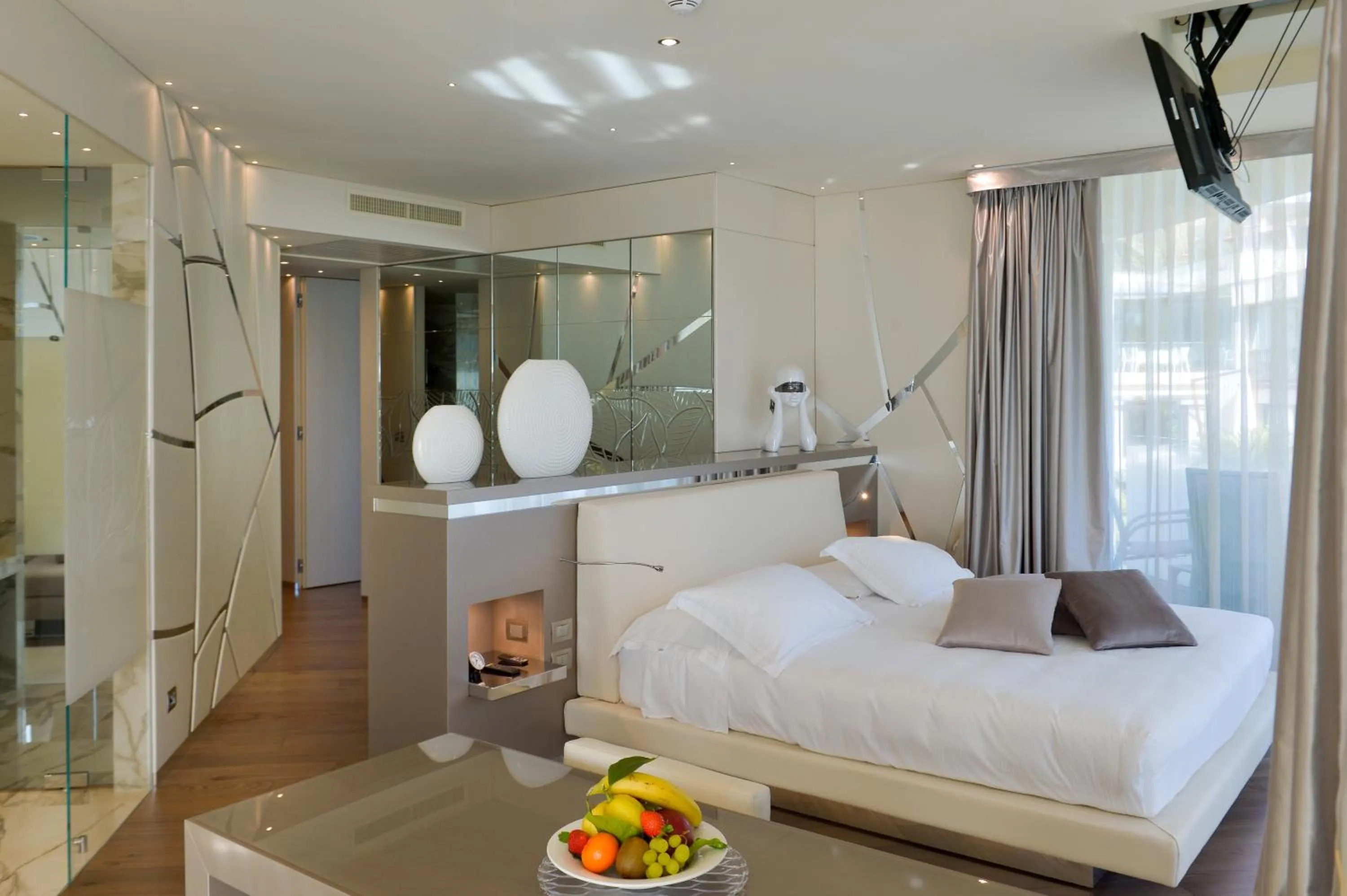 Photo of the whole room, Bed in Park Hotel Imperial