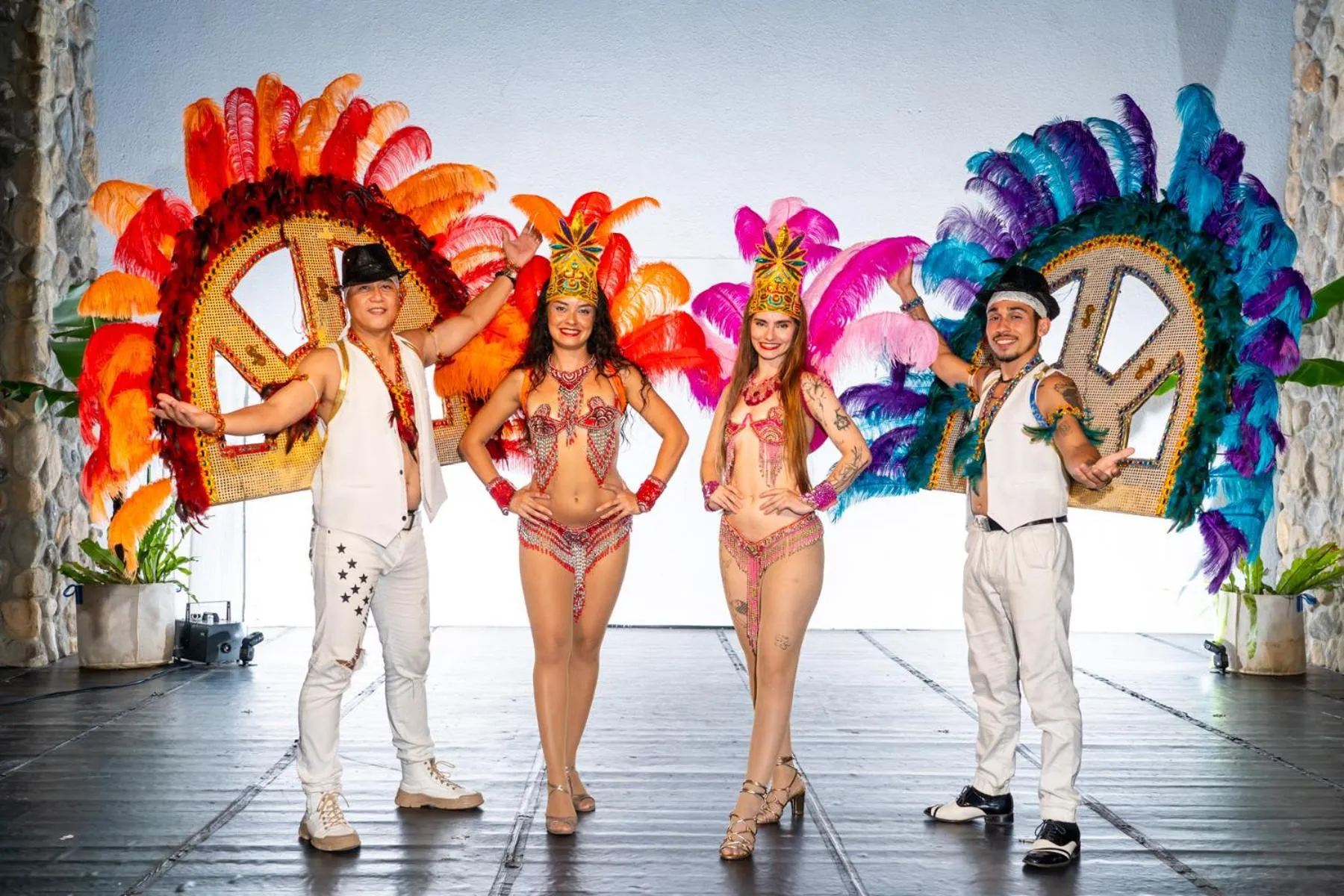 Evening entertainment in Yoho Beach Resort Kenting