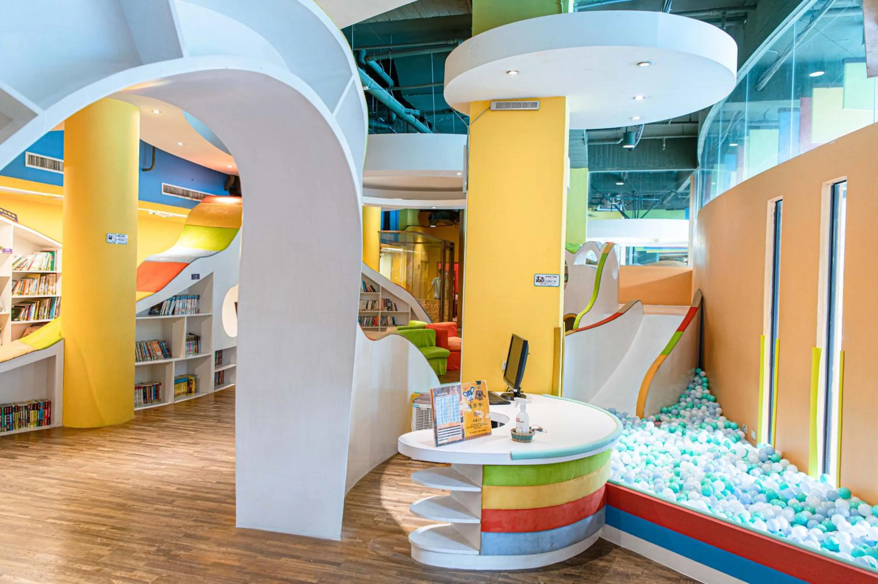 Children play ground in Yoho Beach Resort Kenting