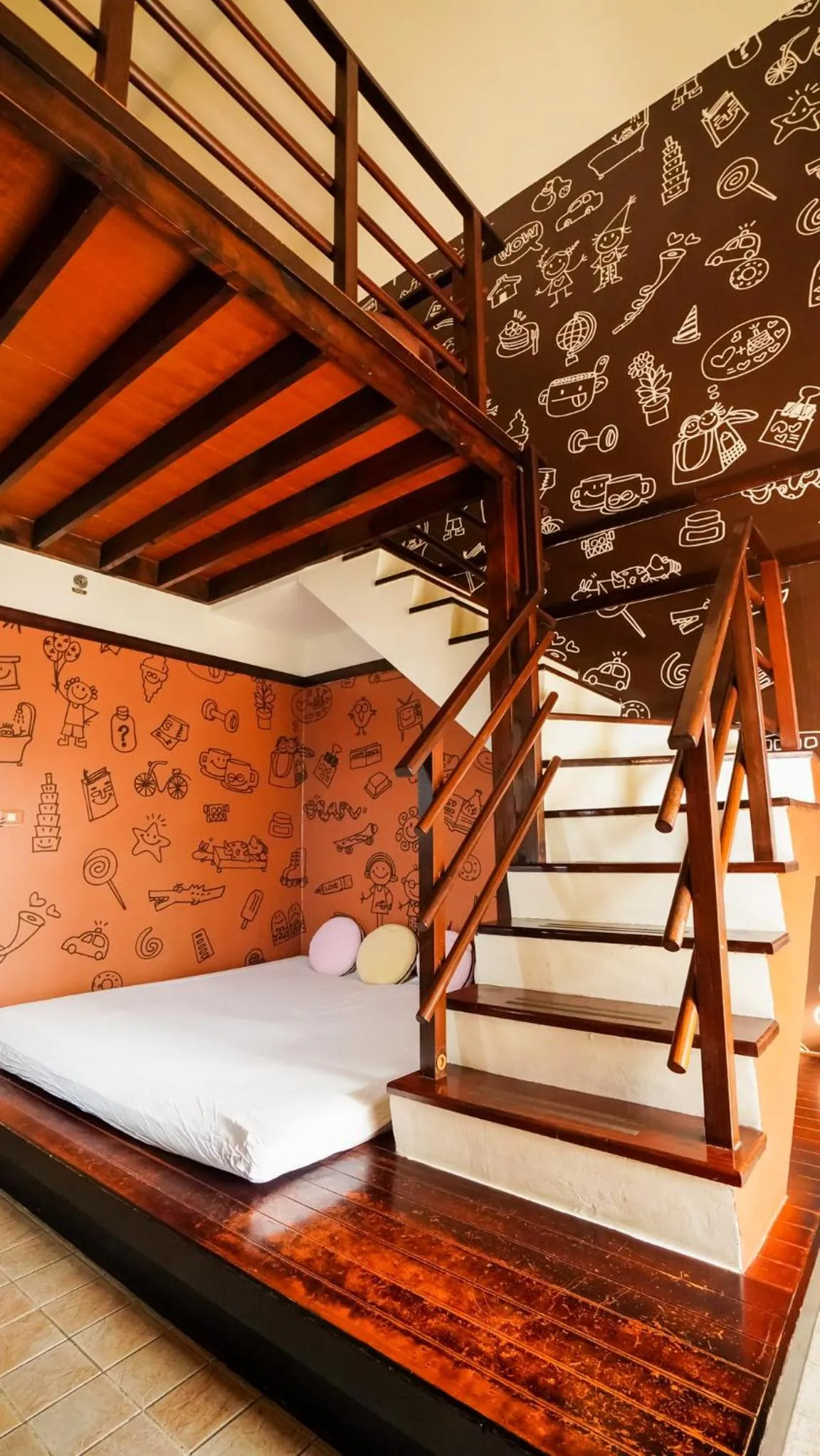 Photo of the whole room, Bed in Yoho Beach Resort Kenting