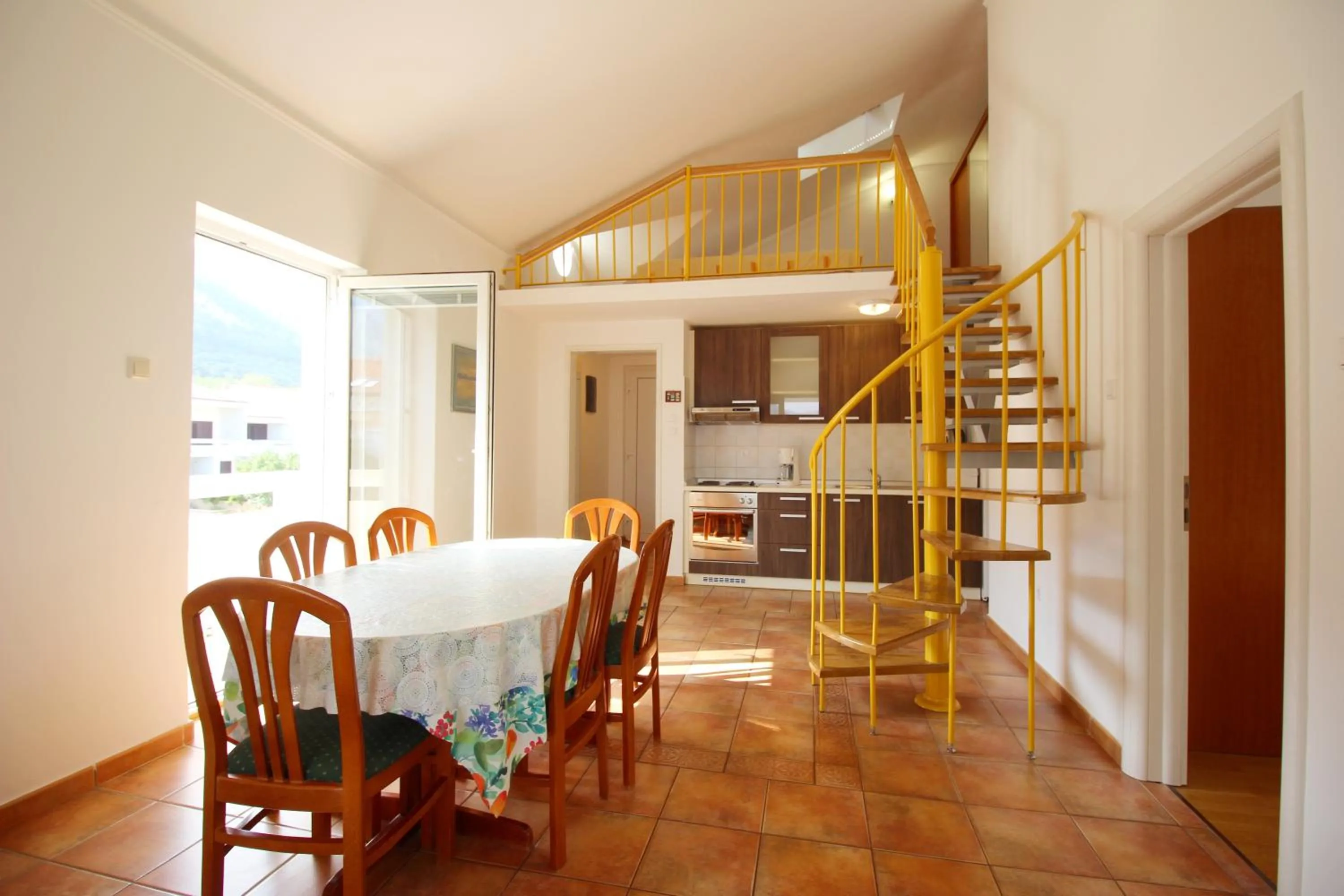 Kitchen or kitchenette in Apartment Pintar Beach