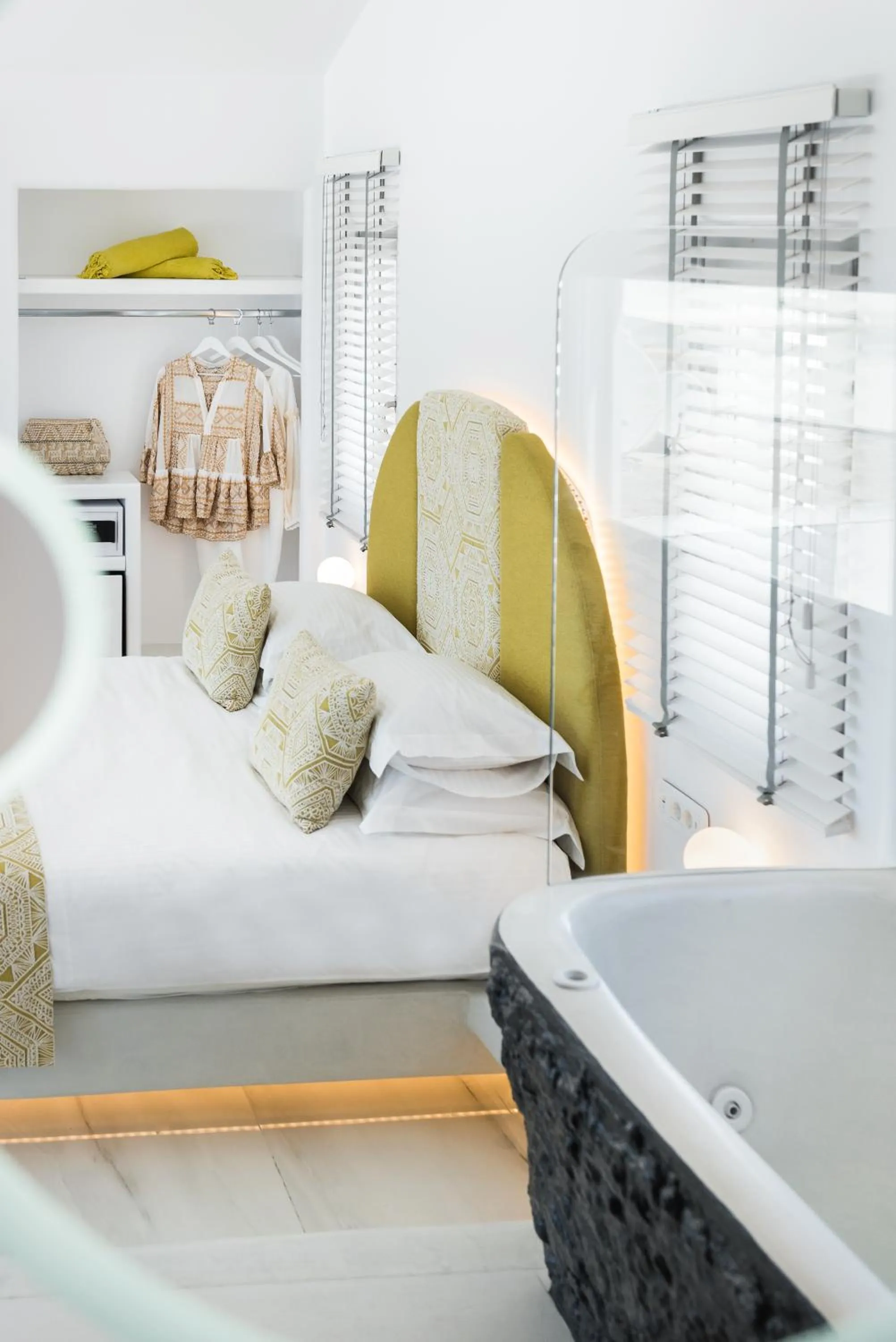 Bed in Emfasis Luxury Villa