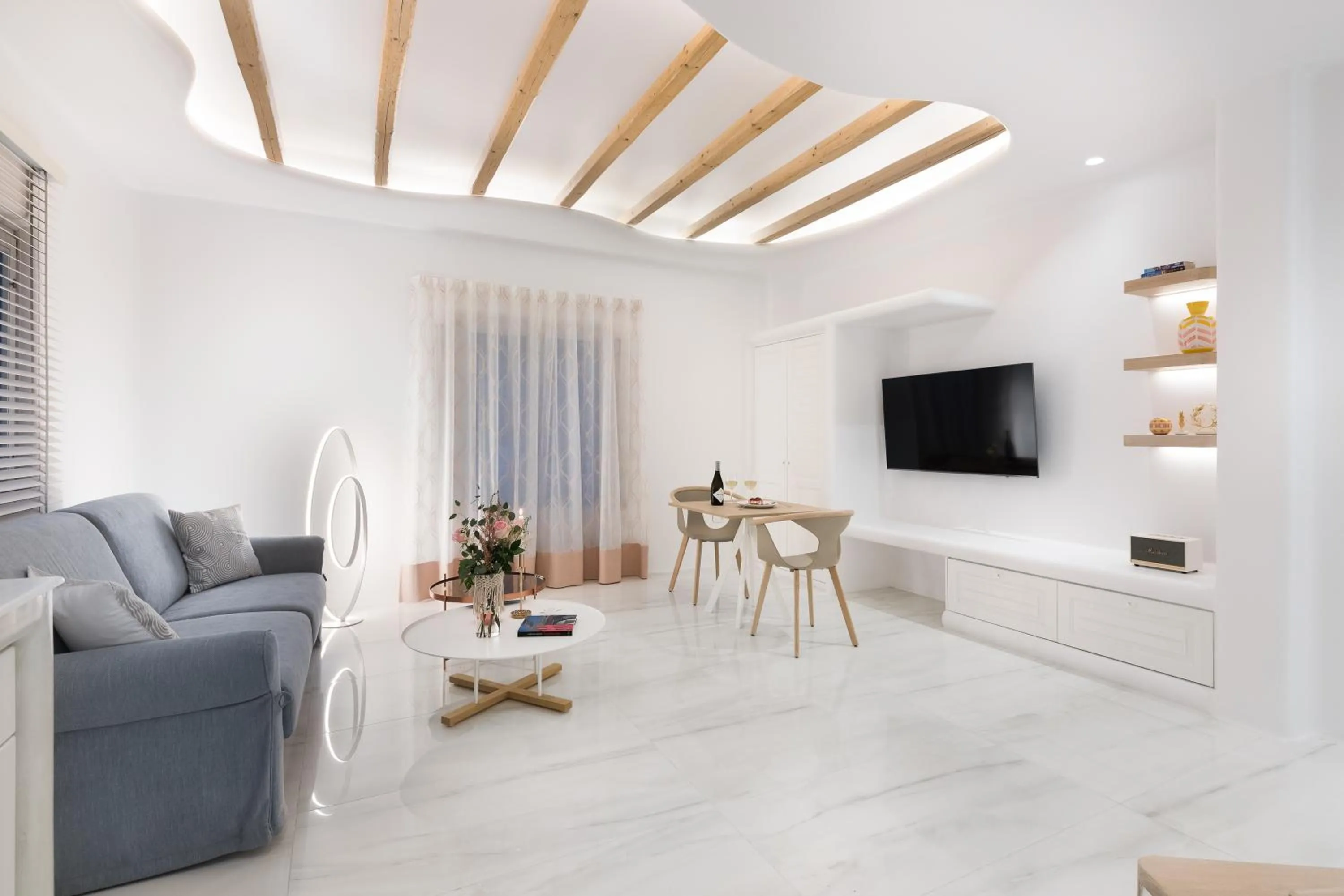 Emfasis Luxury Villa