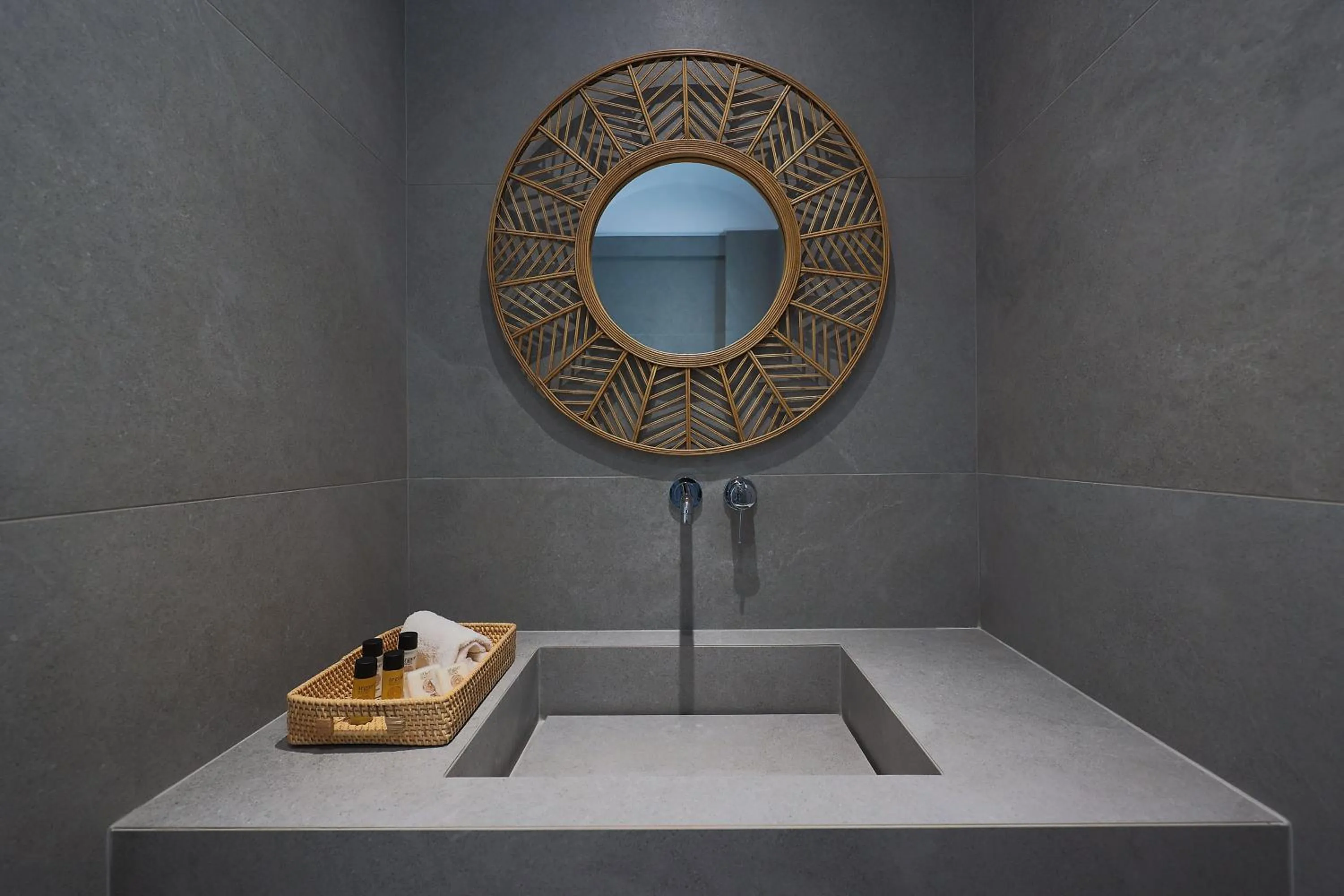 Shower in Hotel Villa Flora