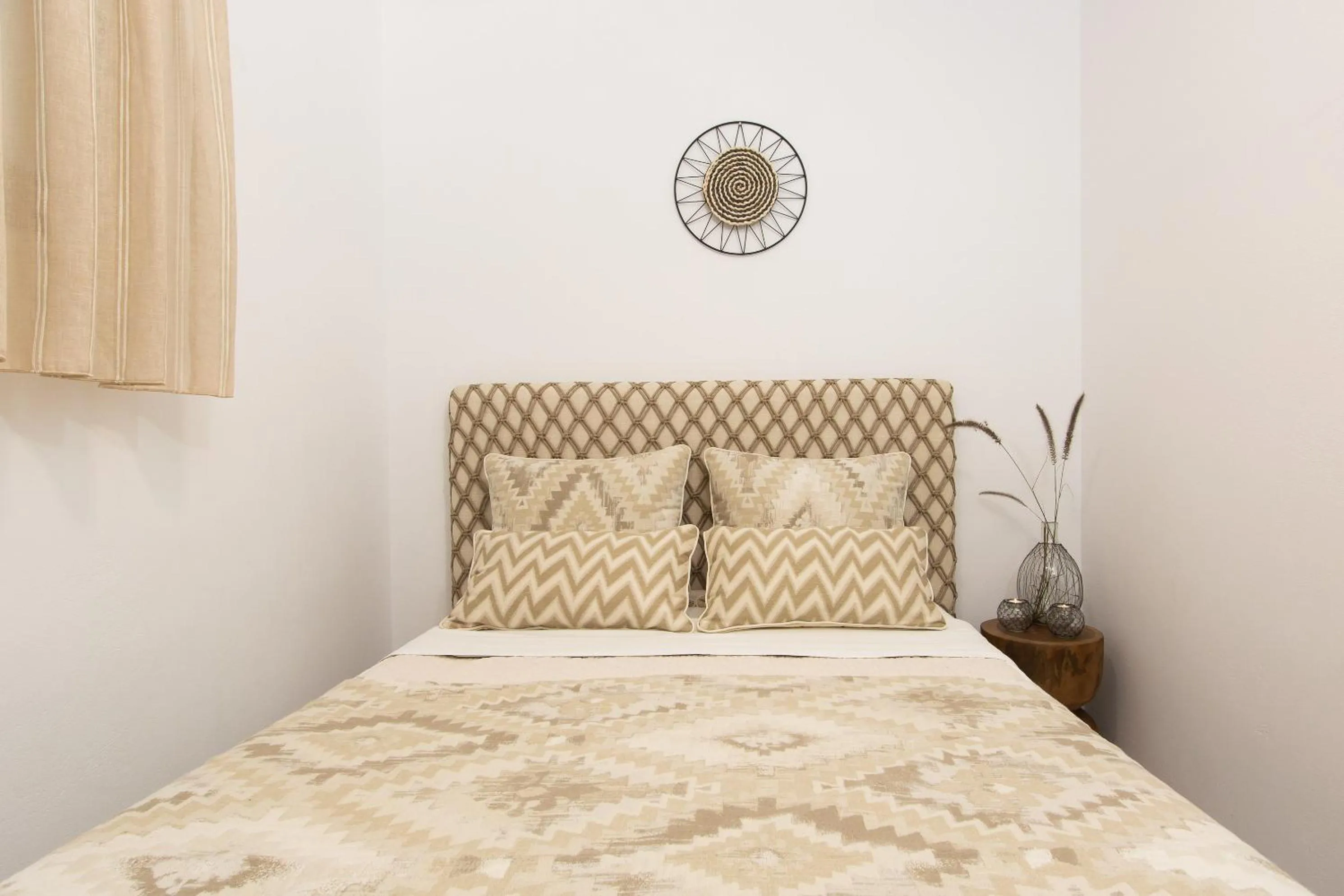 Shower, Bed in Hotel Villa Flora