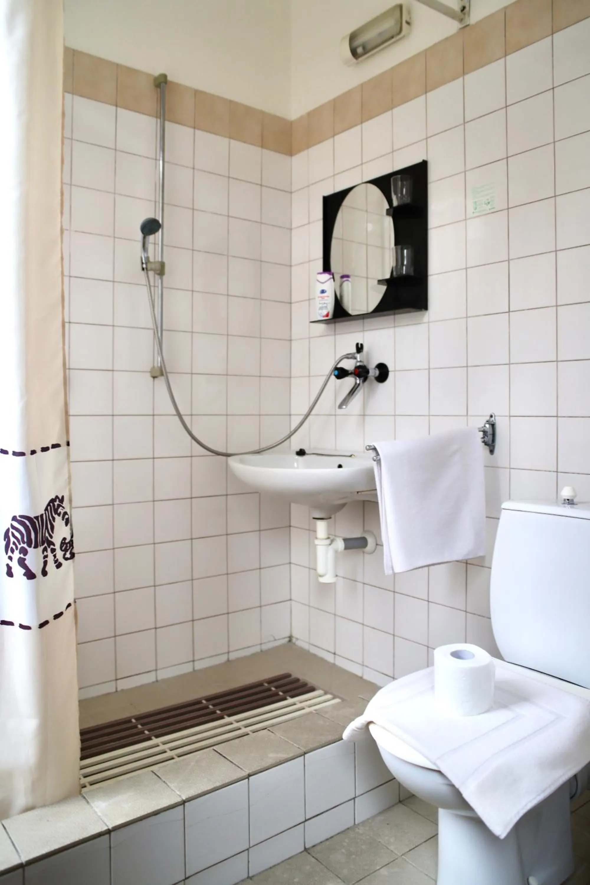 Bathroom in Hotel SOREA ĎUMBIER