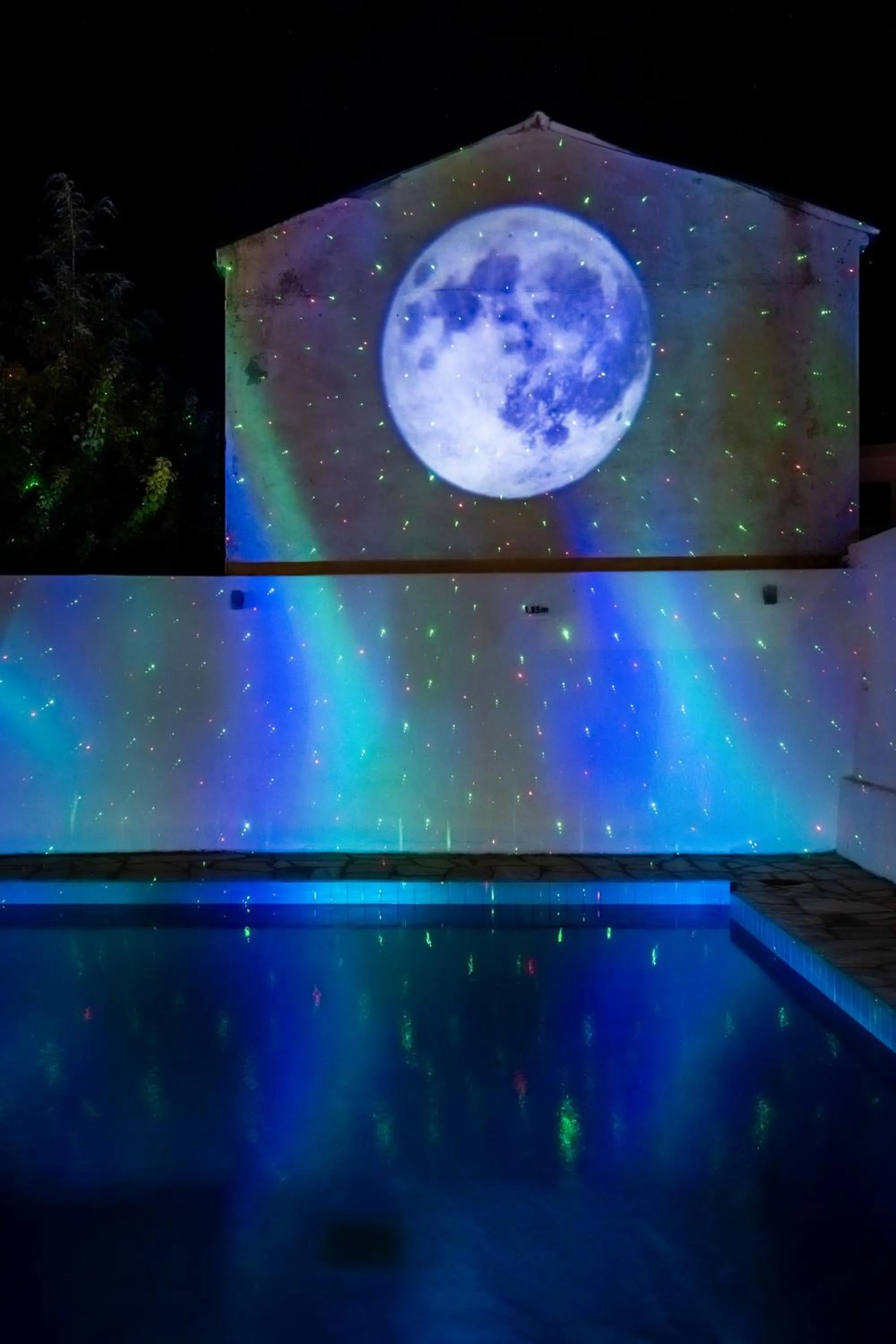 Swimming pool in Amalia Hotel