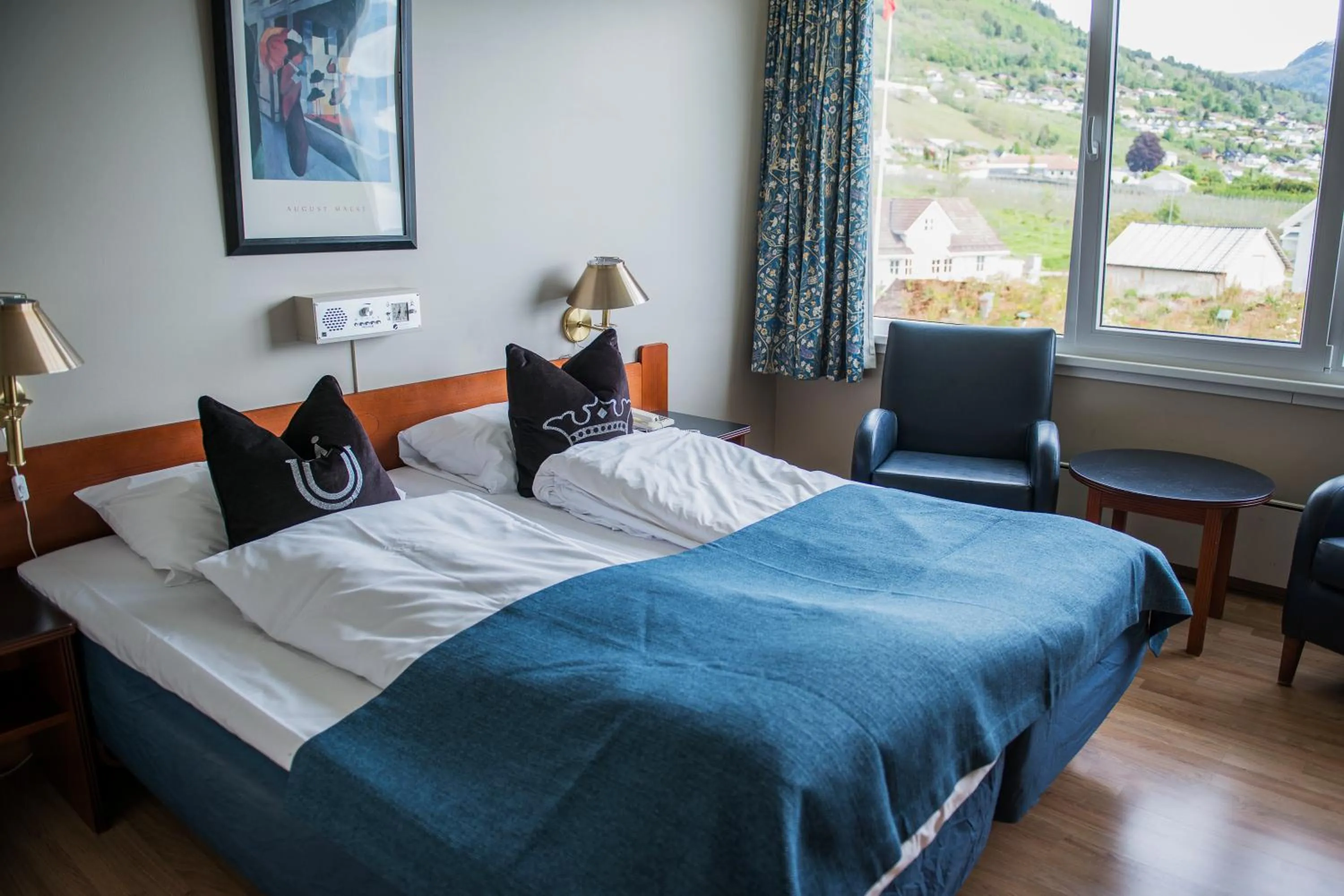Bedroom, Bed in Leikanger Fjordhotel - Unike Hoteller
