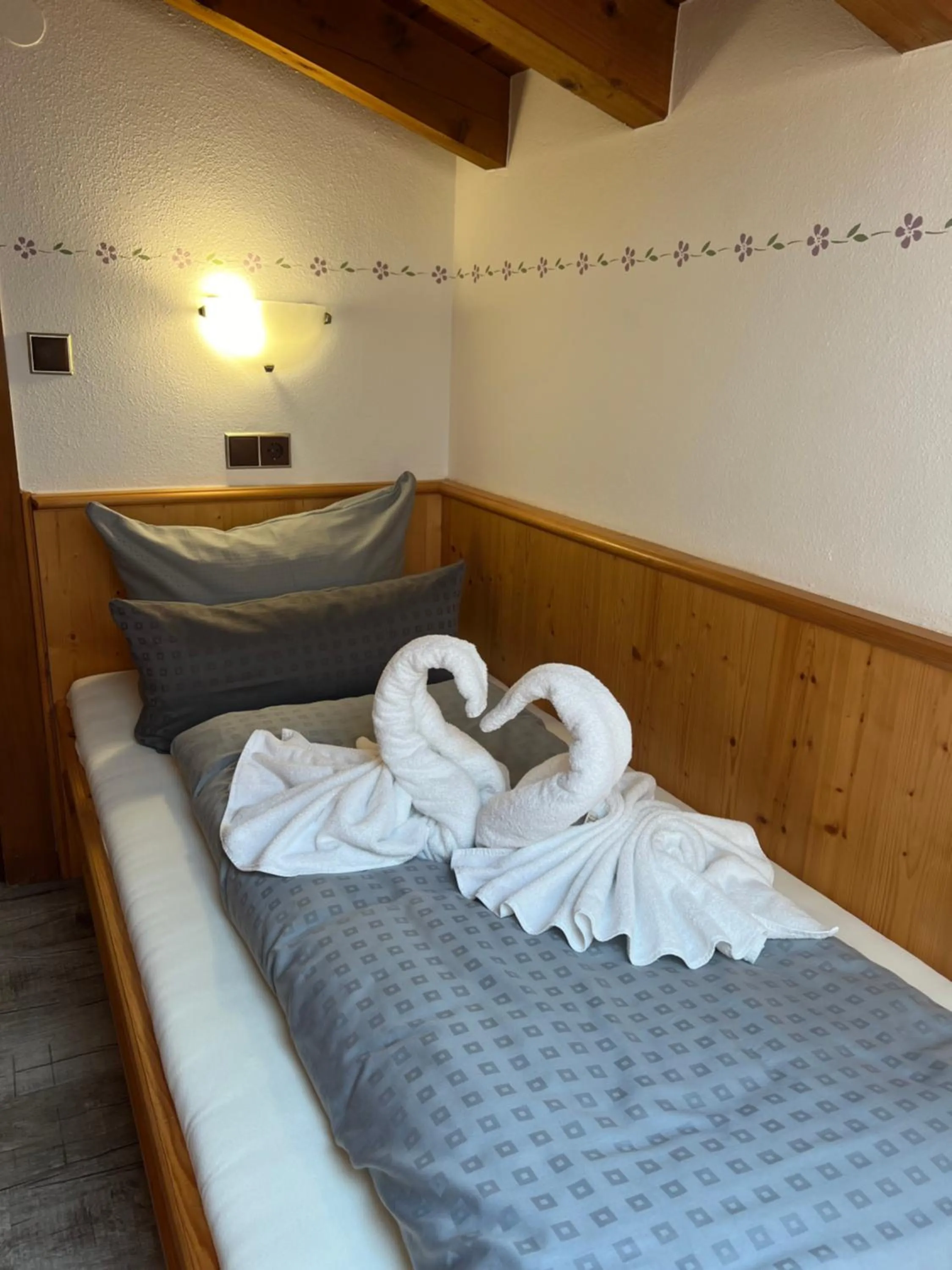 Photo of the whole room, Bed in ALPENHOTEL TYROL - B&B - ADULTS ONLY - Alpines Lifestylehotel - BIO & Nachhaltig