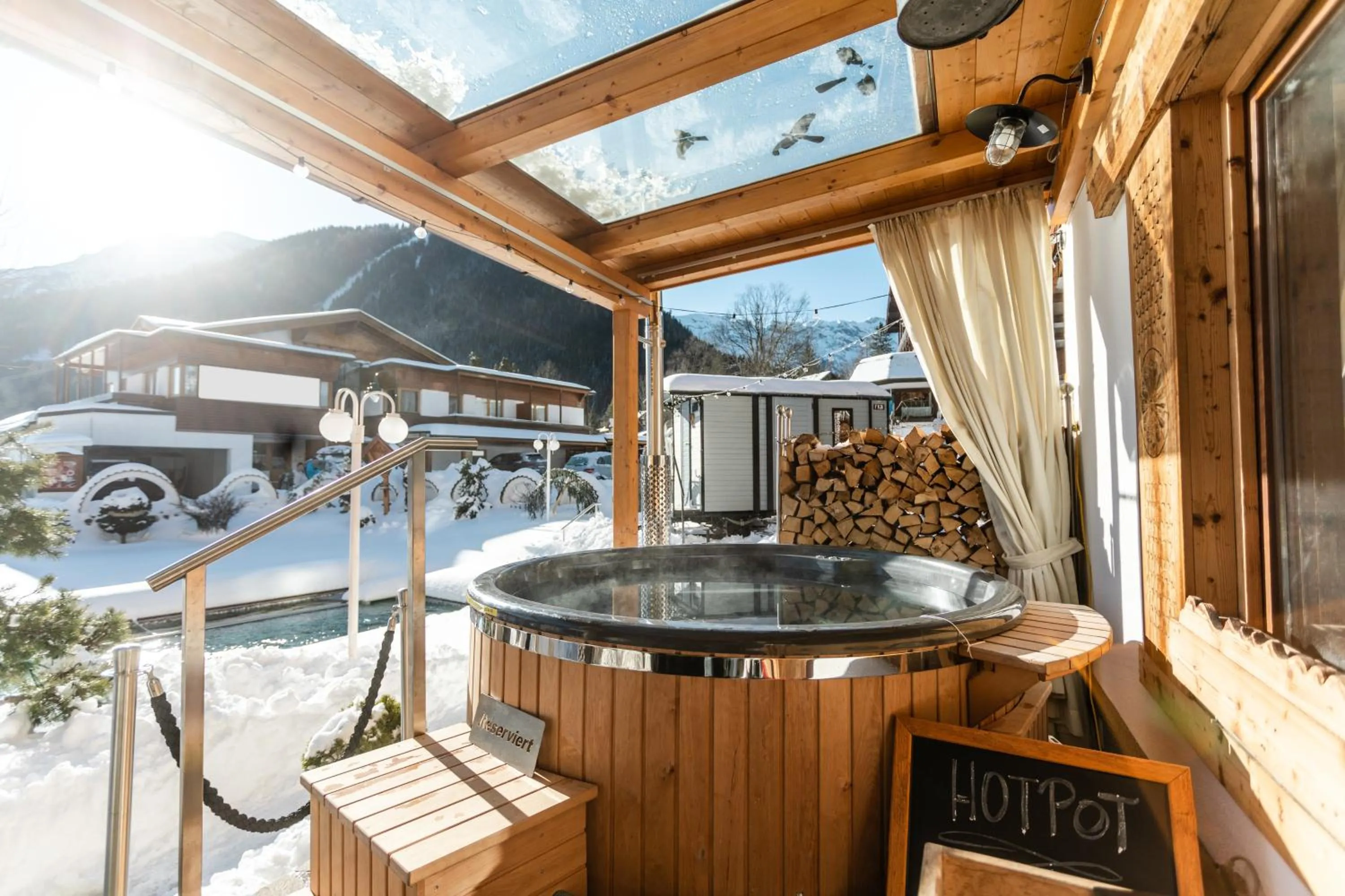 Hot Tub in ALPENHOTEL TYROL - B&B - ADULTS ONLY - Alpines Lifestylehotel - BIO & Nachhaltig