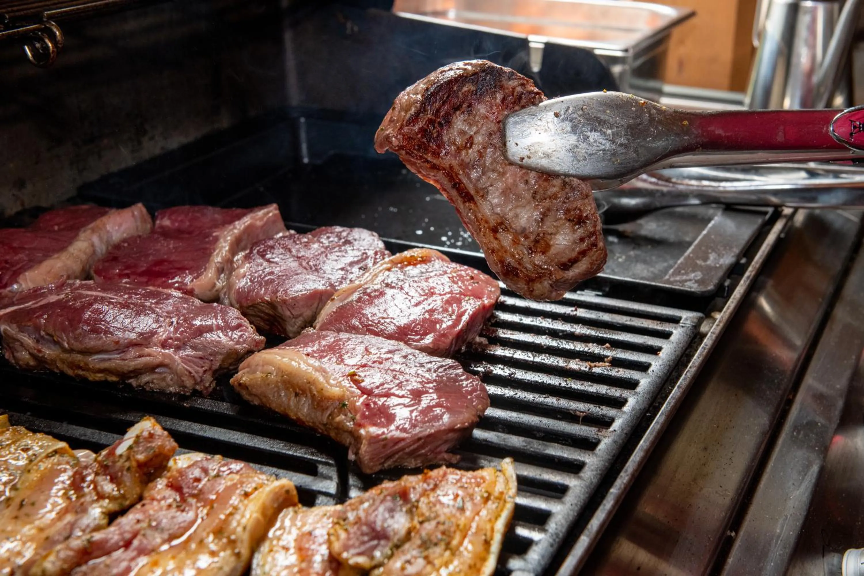 Food in ALPENHOTEL TYROL - B&B - ADULTS ONLY - Alpines Lifestylehotel - BIO & Nachhaltig