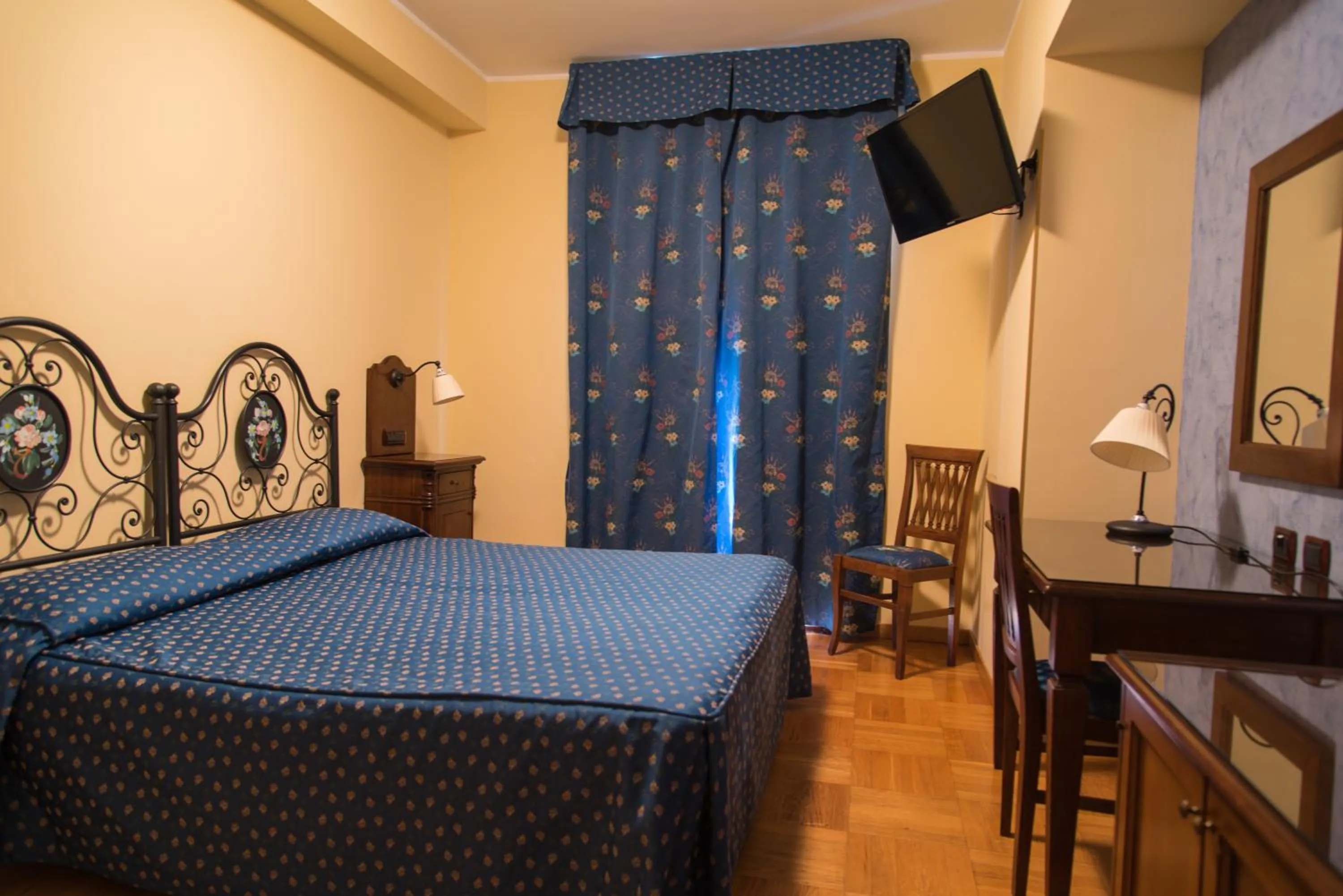 Bed in La Locanda di Castromediano - Al Becco della Civetta