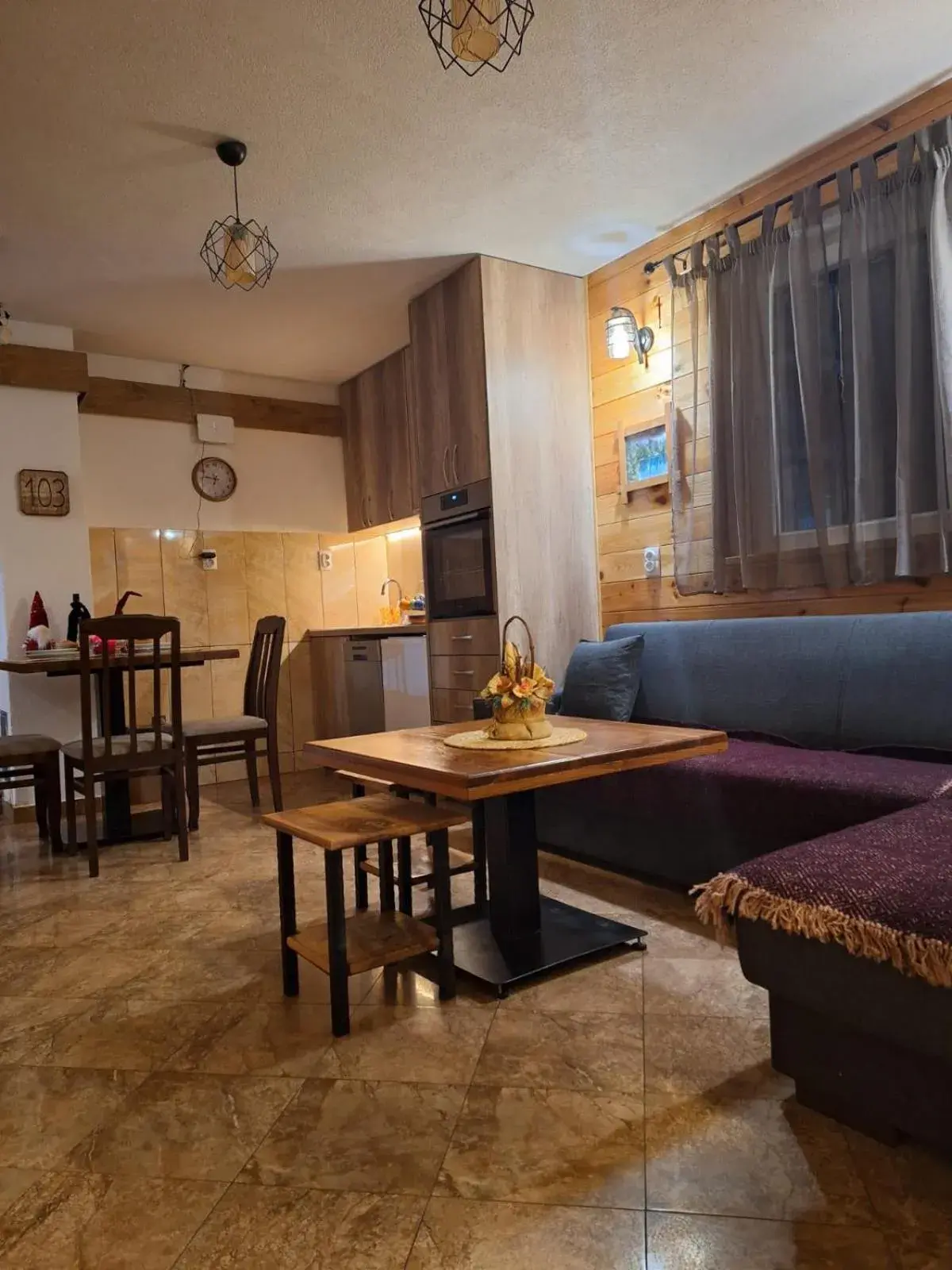 Apartment with Mountain View - single occupancy in Apartments Shine Apartment with Mountain View - single occupancy in Apartments Shine