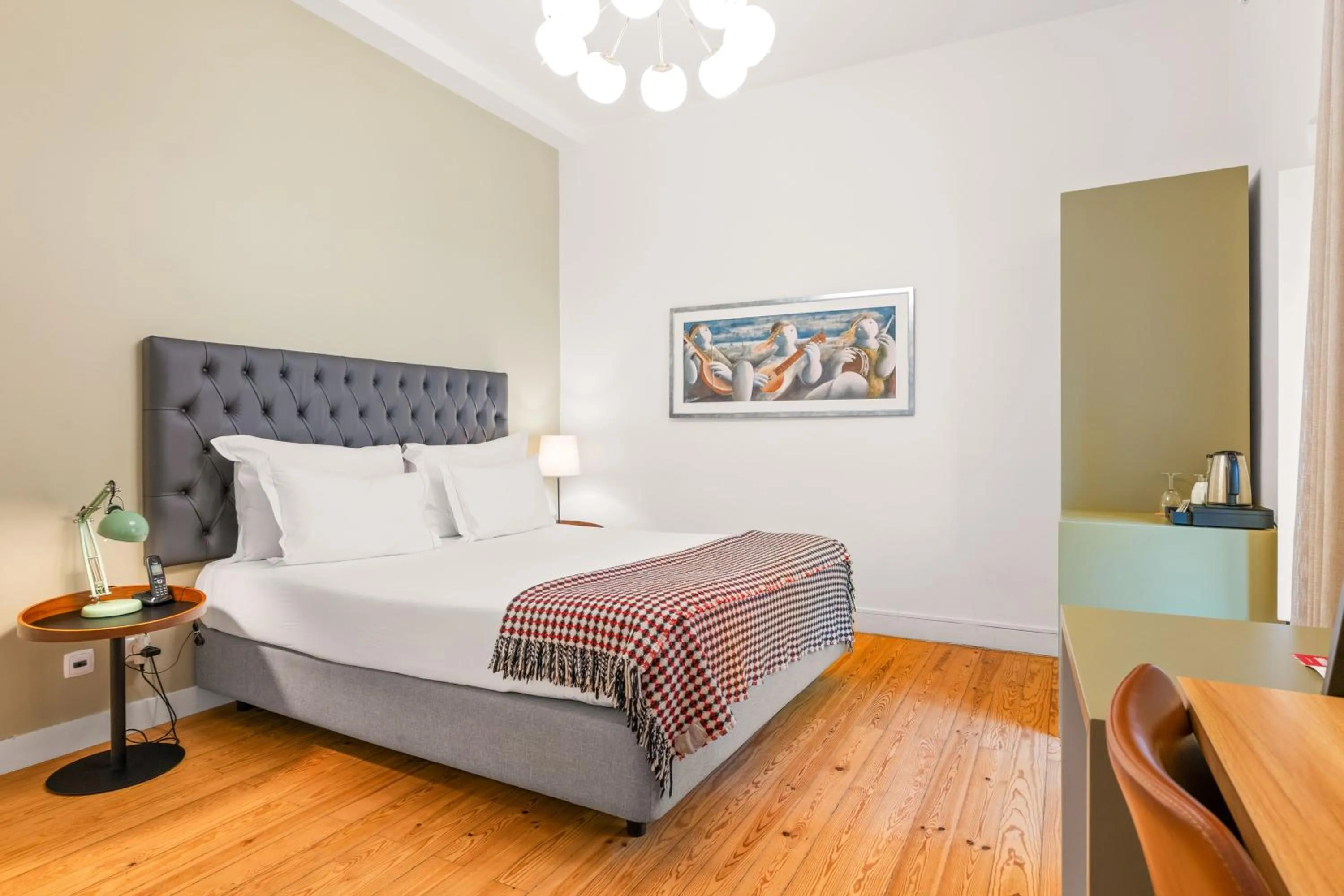 Bedroom, Bed in Casa do Bairro by Shiadu