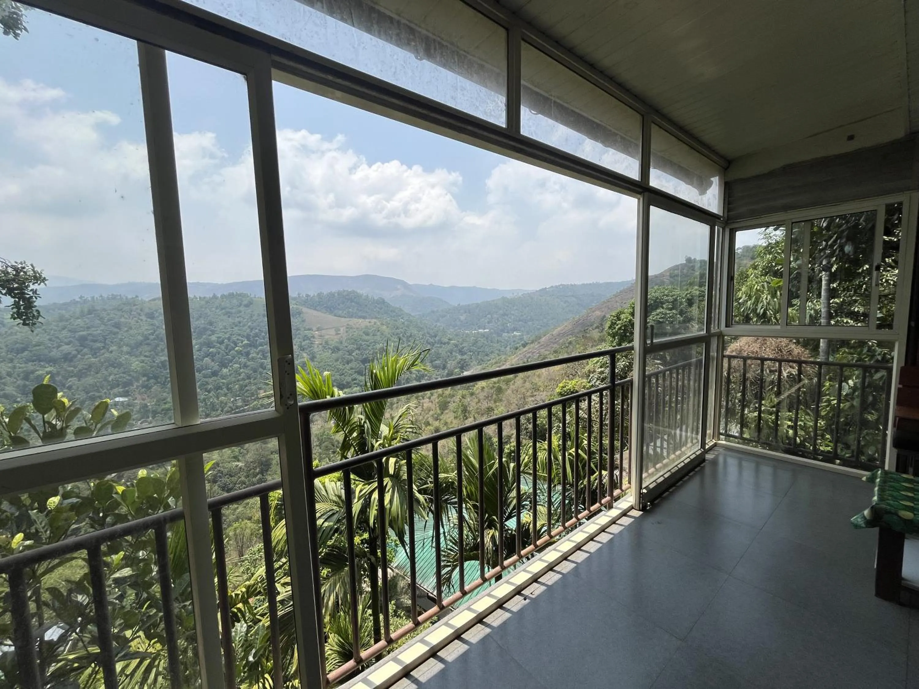 Theeram Agro Farm Hill Resort Pool Villa Vagamon