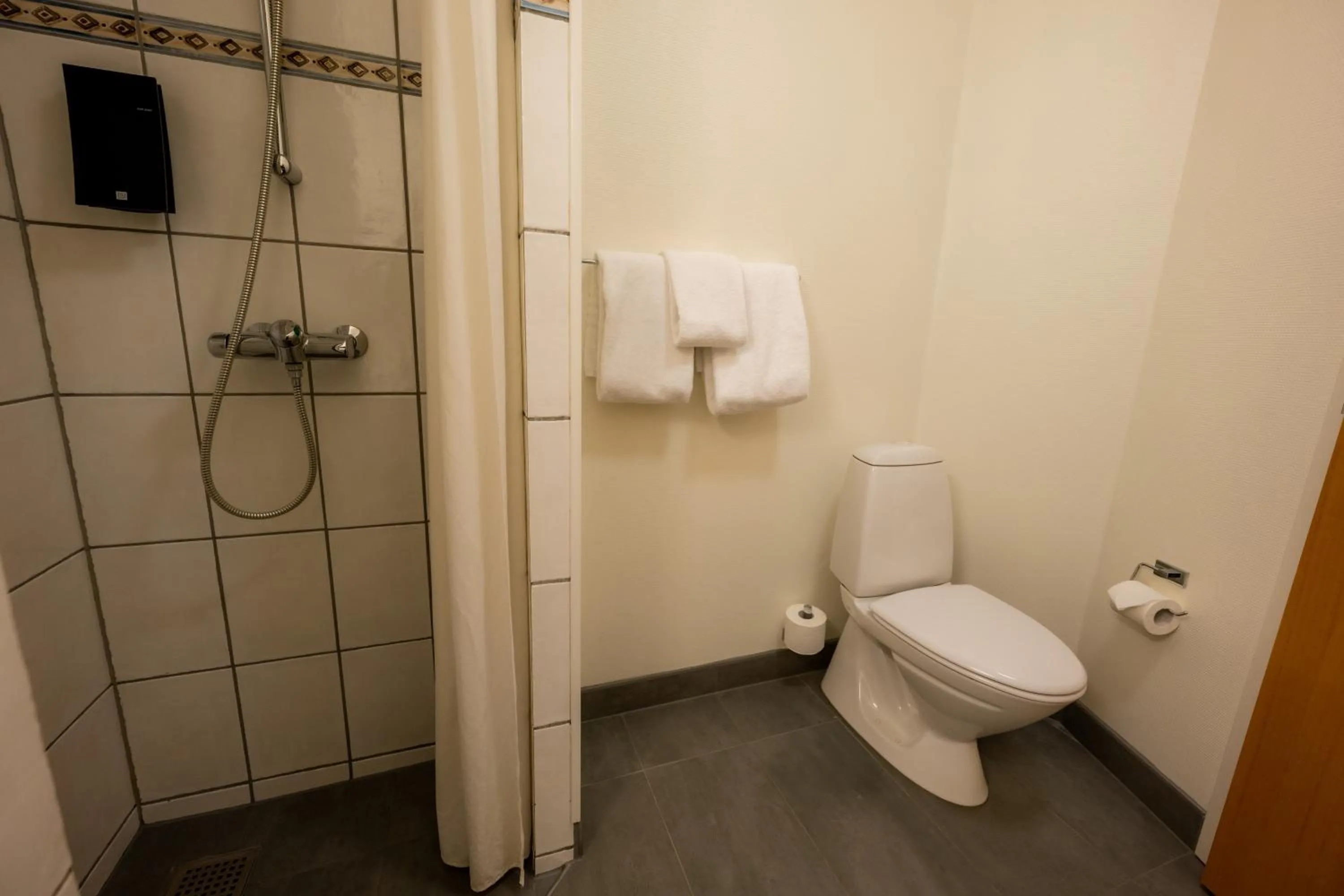 Toilet in Nymindegab Kro