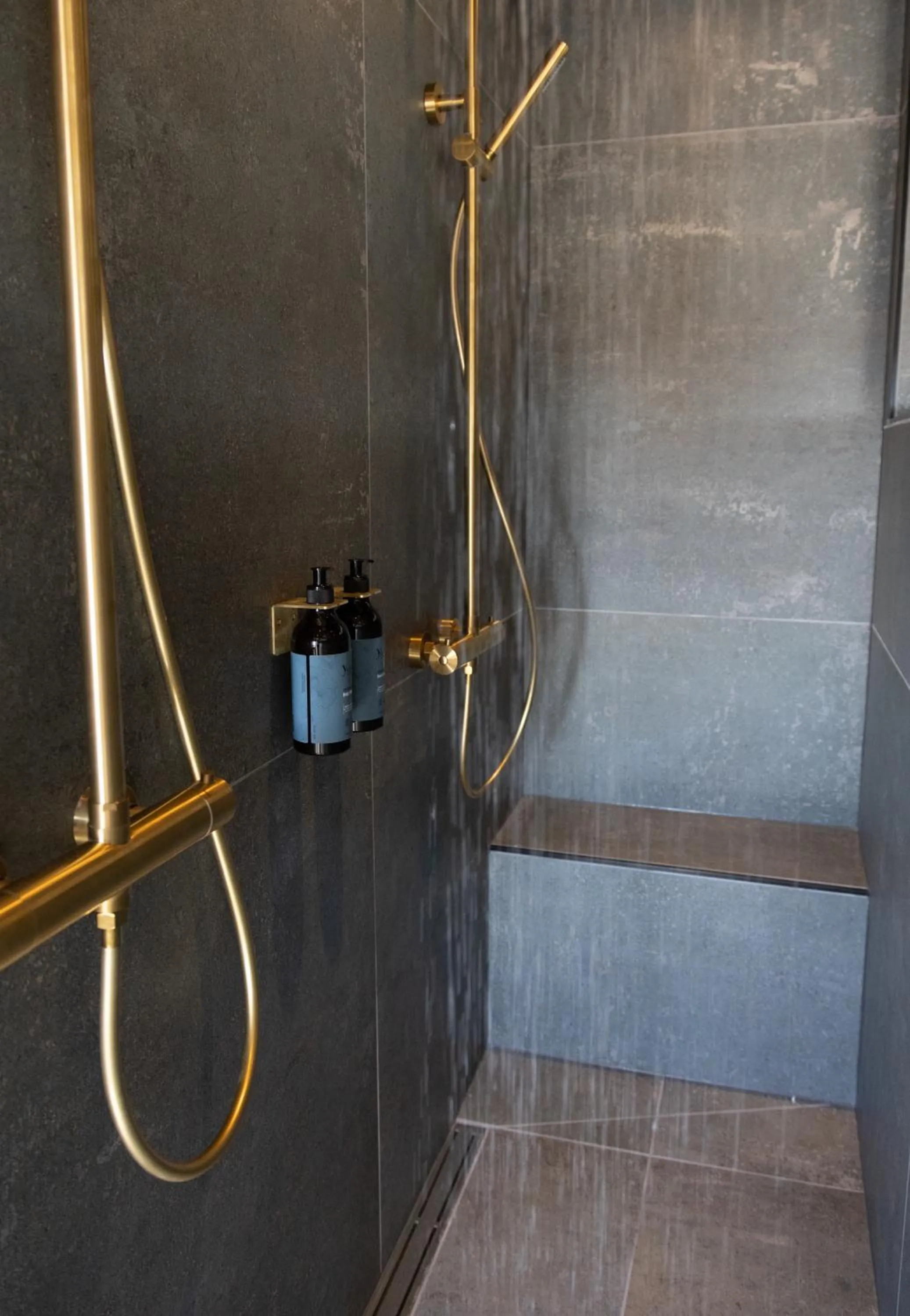 Shower in Nymindegab Kro