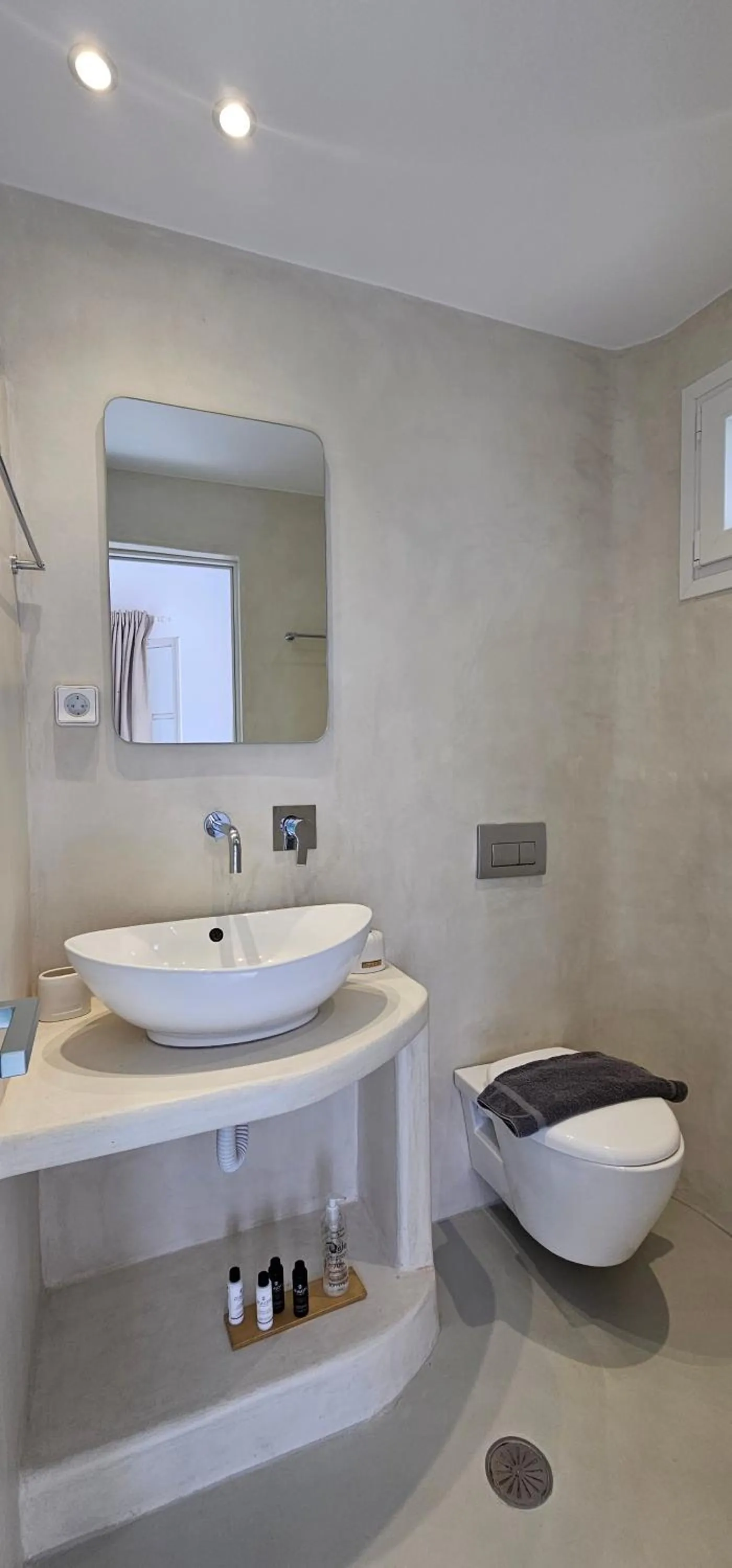 Bathroom in Coralli Beach Apartments