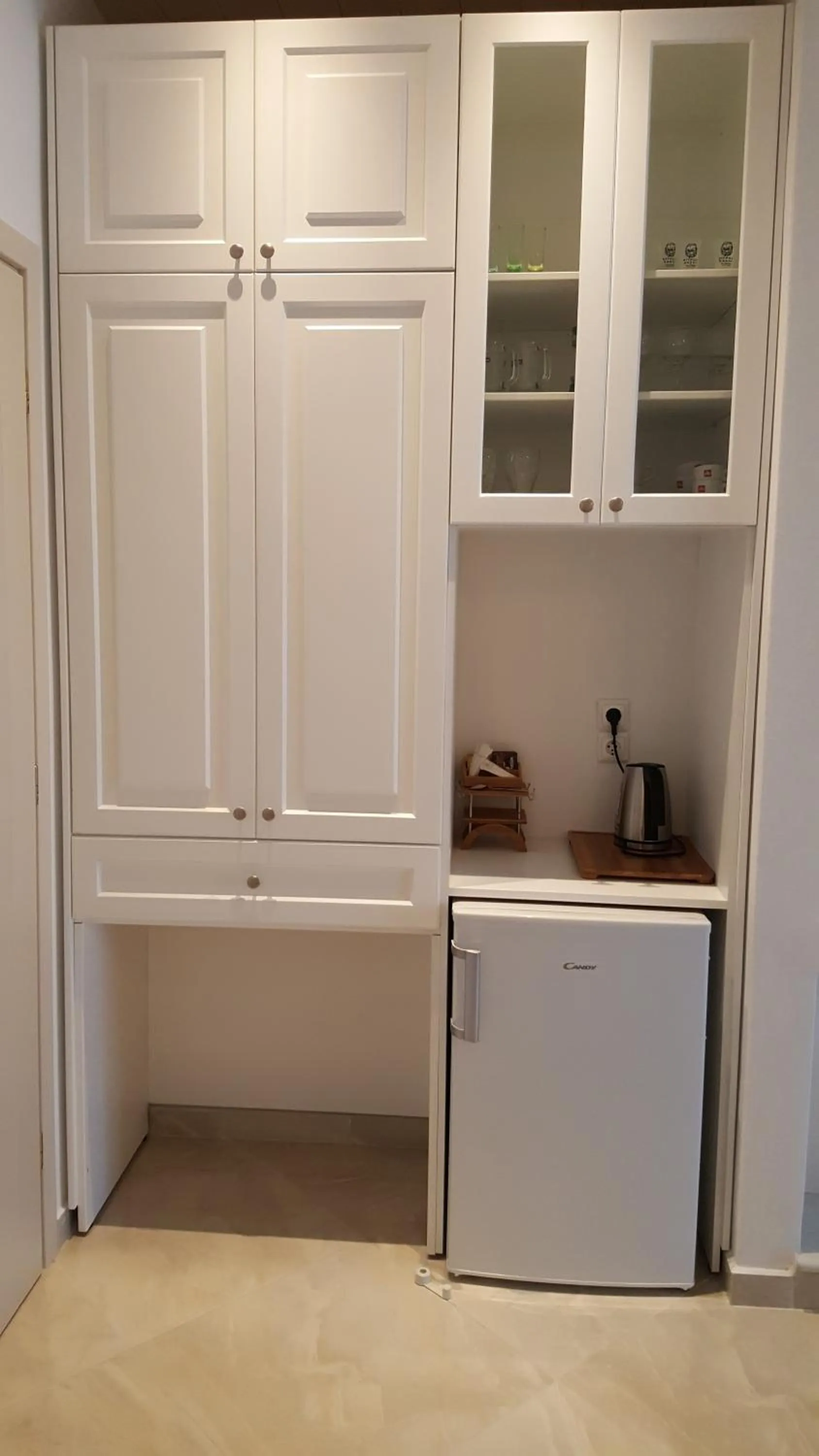 Coffee/tea facilities in Hotel Anixis