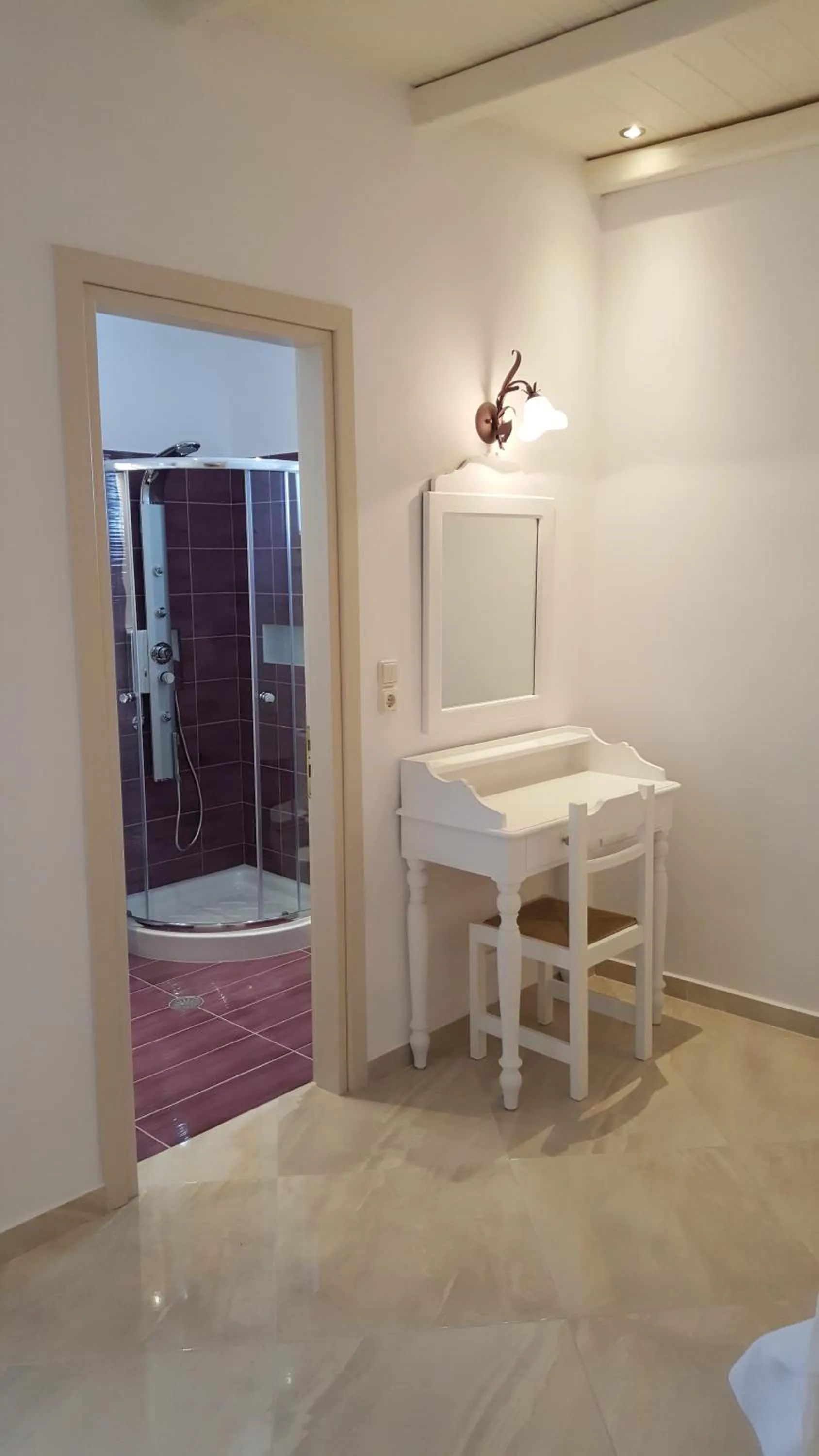 Toilet in Hotel Anixis