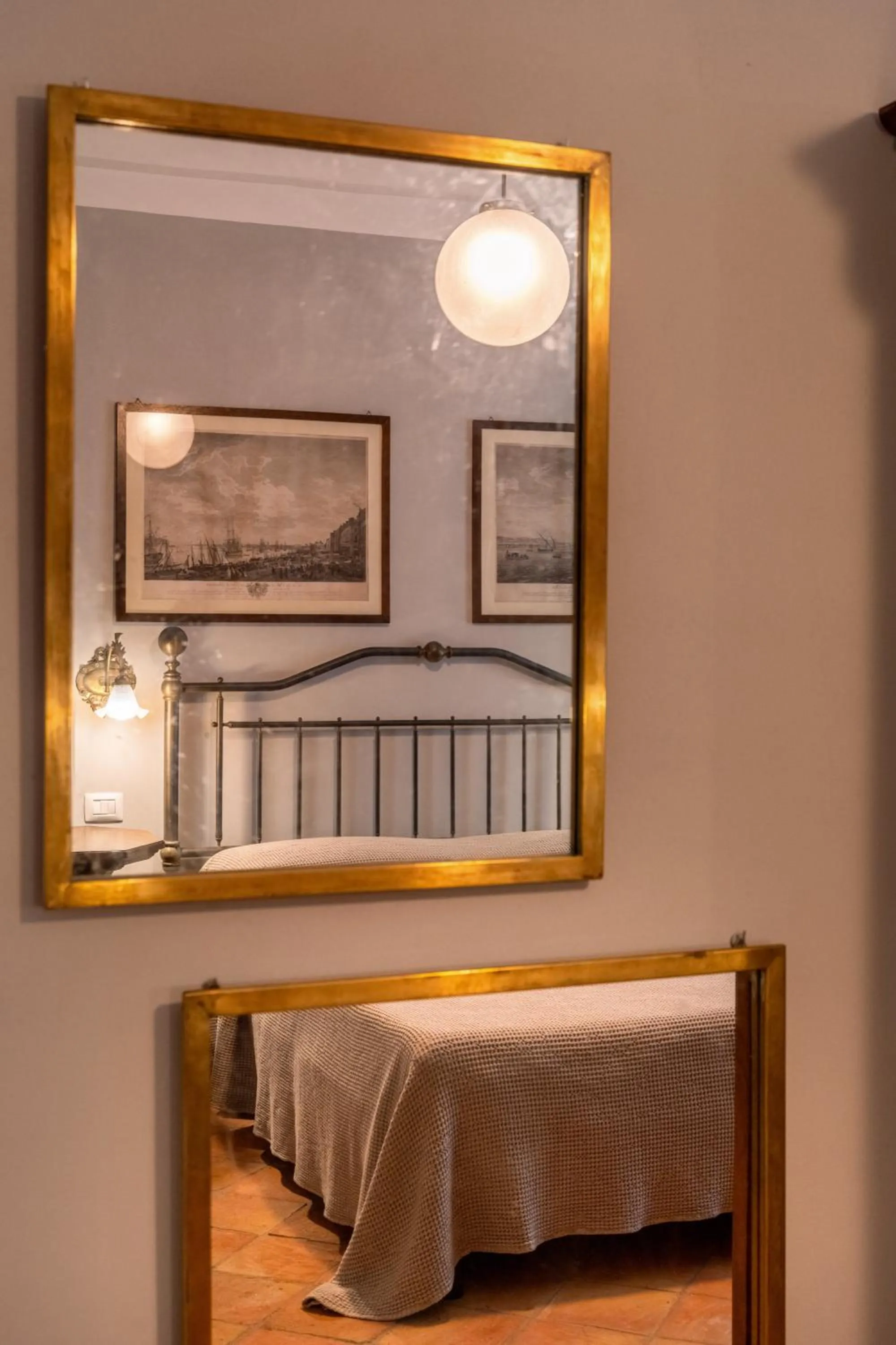 Bed in Villa Bricco dei Cogni