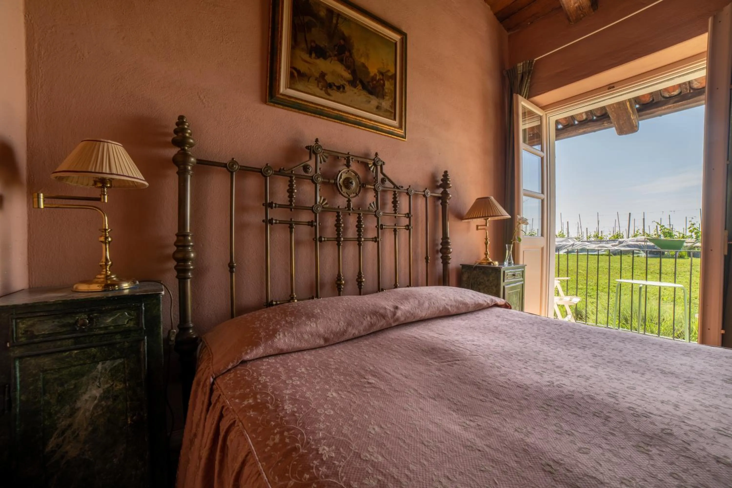 Bed in Villa Bricco dei Cogni