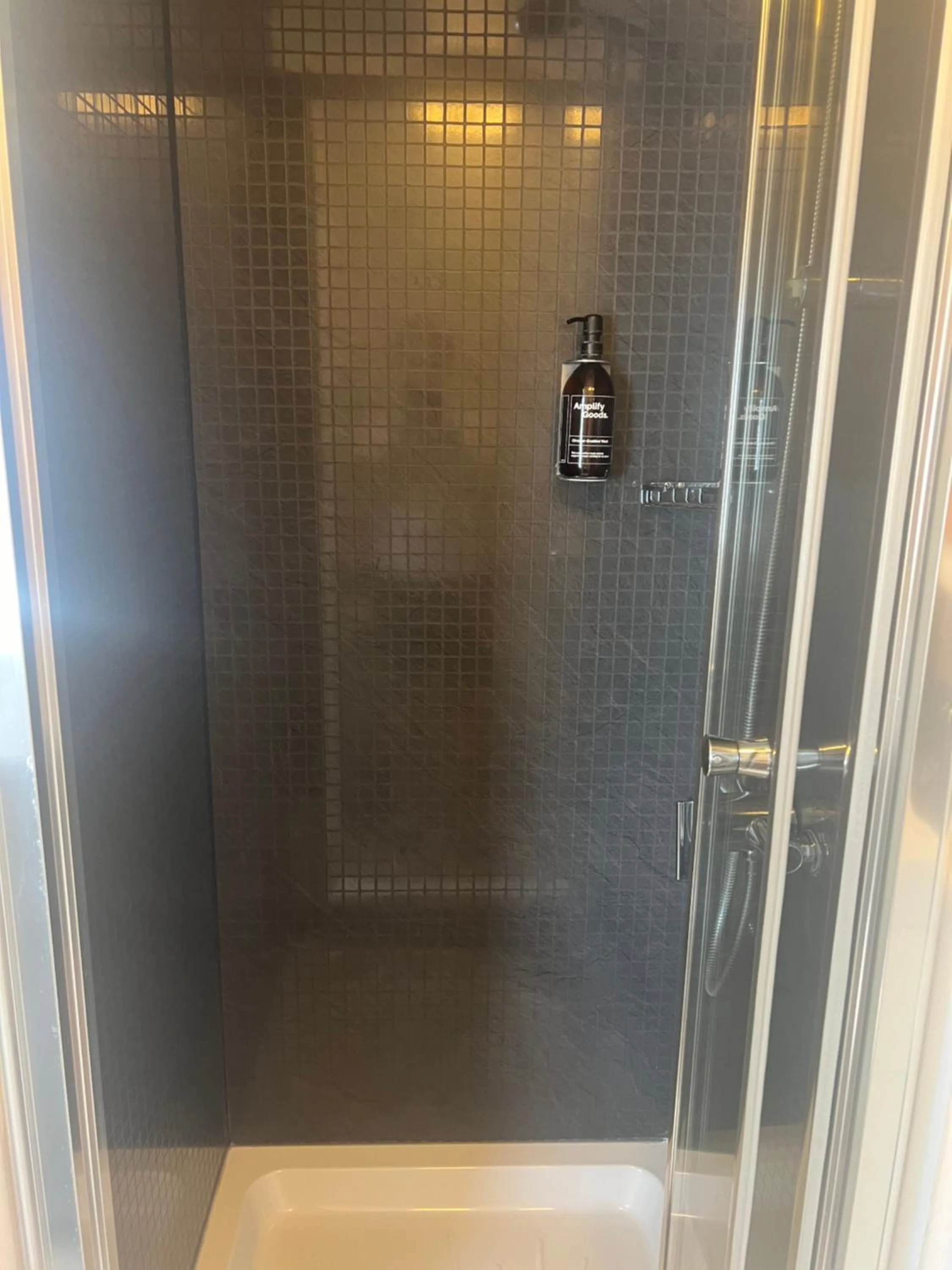 Shower in Duke of Buckingham