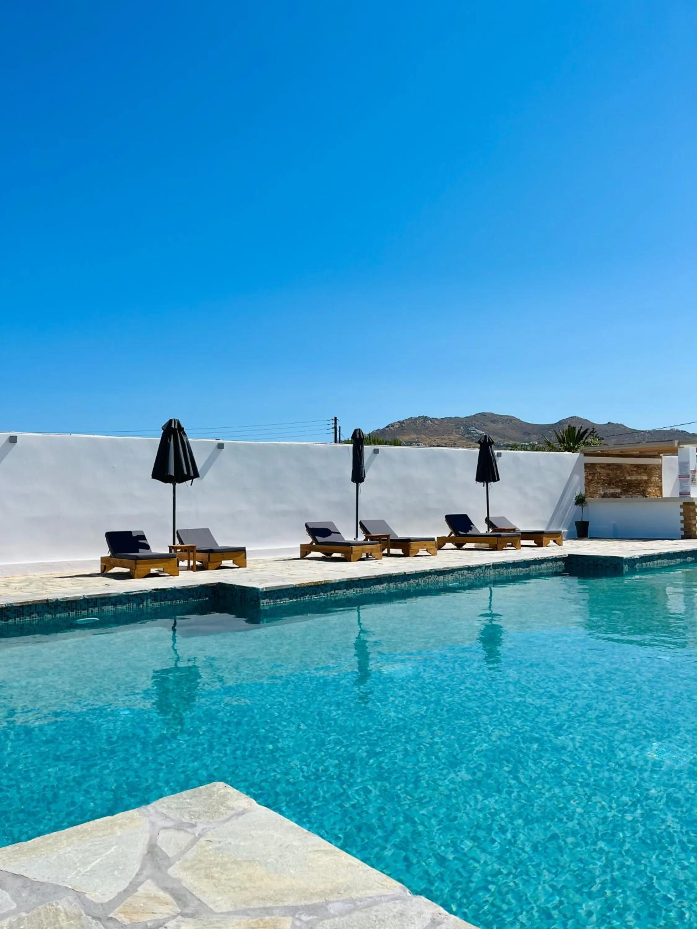 Swimming pool in Fikas Hotel